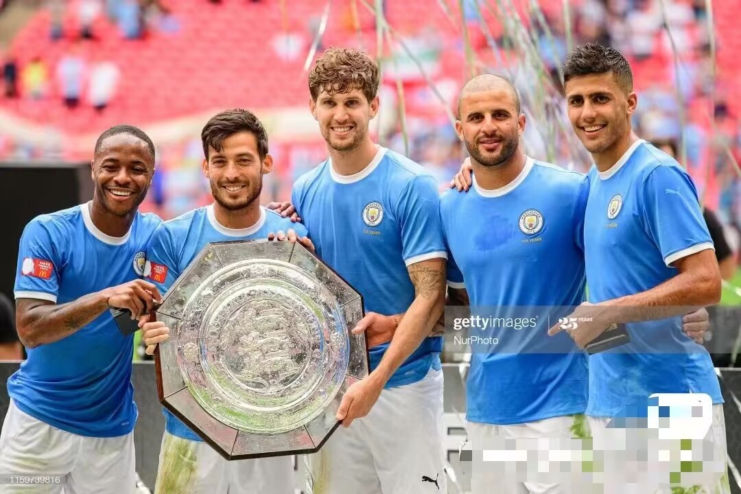 Manchester City 125th Anniversary Limited Edition Shirt - Fans Edition