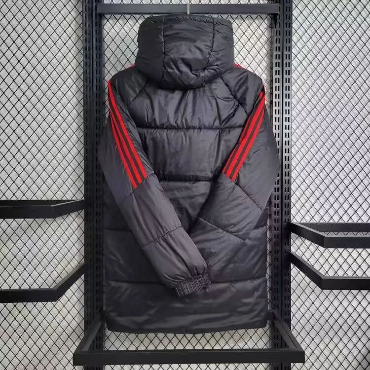 2024/2025 Bayern Munich Black-Red Edge Soccer Long Cotton jacket 1:1 Thai Quality