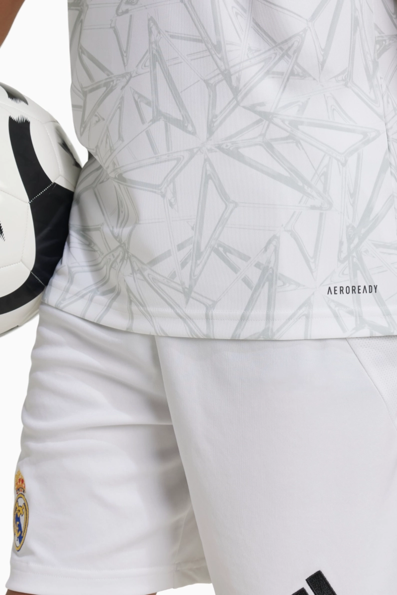 Real Madrid 24/25 Pre-Match