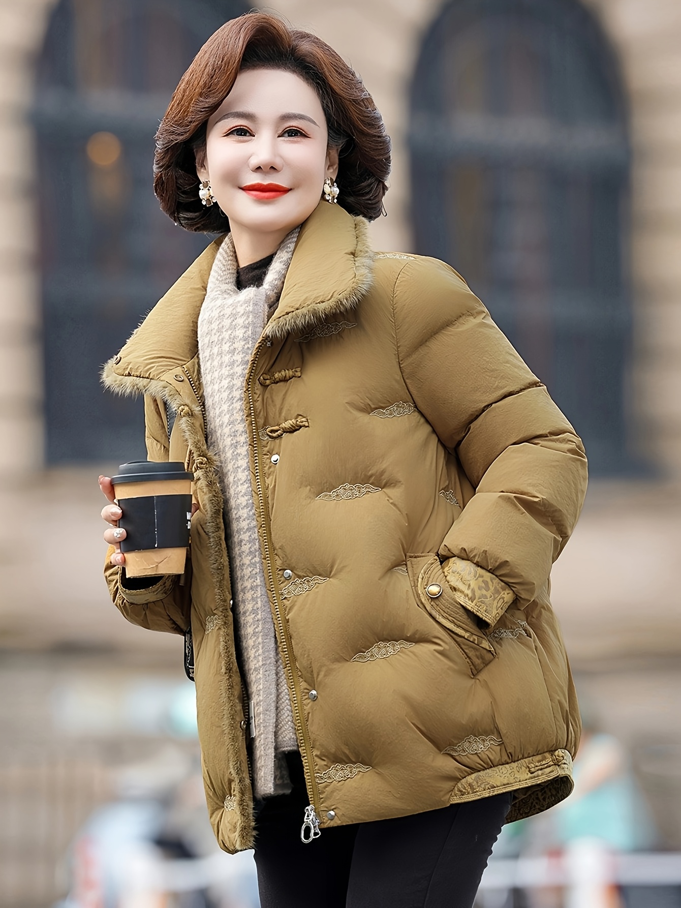 Women’s Winter Casual Polyamide 100% Long Sleeve Solid Color Fashion Puffer Coat