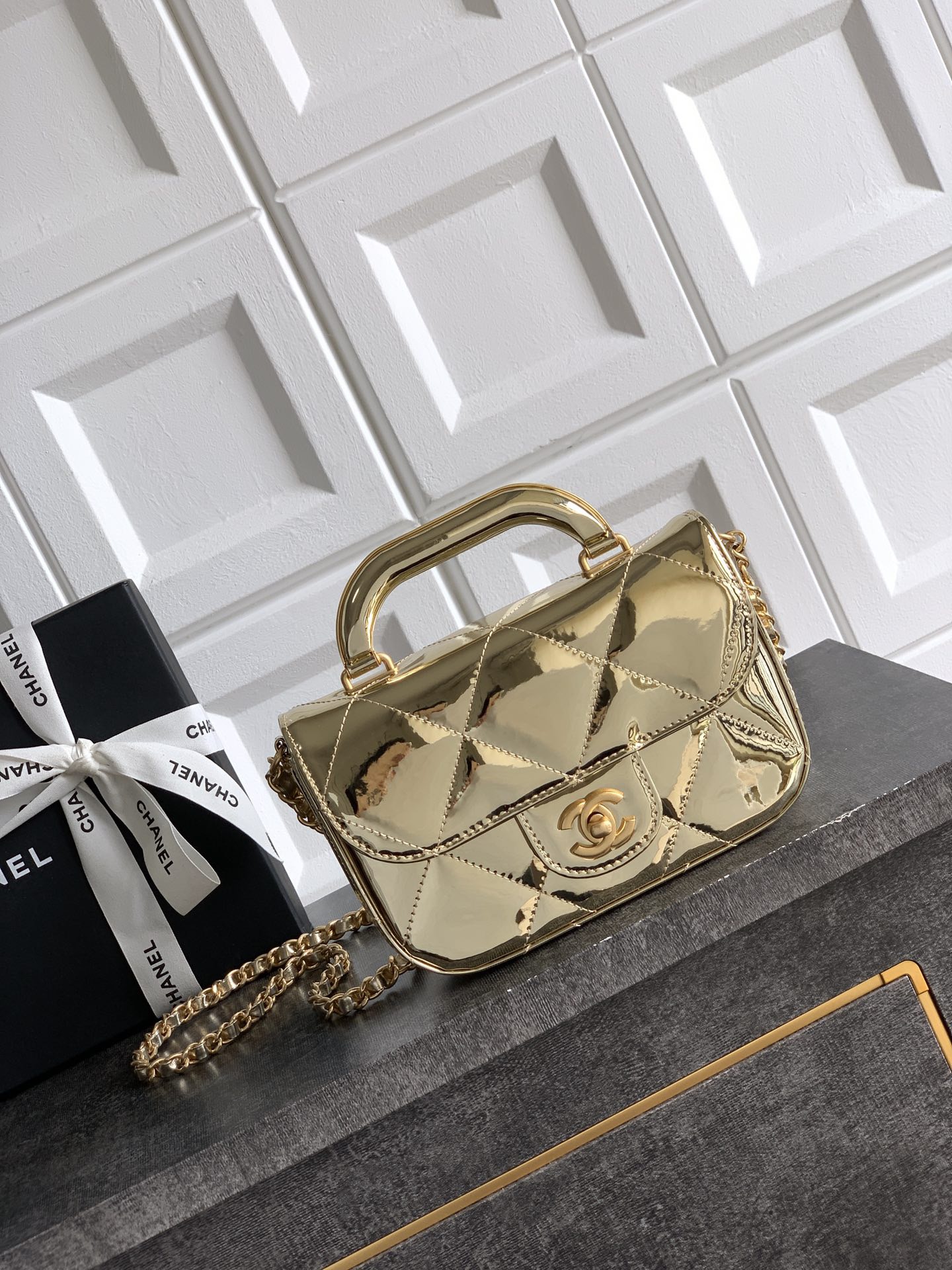 Chanel Small Clutch with Chain Bag - 10A Mirror Version