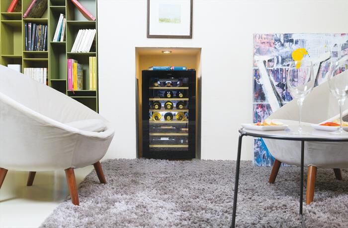 CANDY - Cantinetta CWCEL 210/NF 21 bottiglie