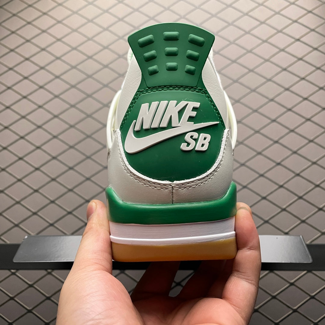 Jordan 4 Retro SB Pine Green