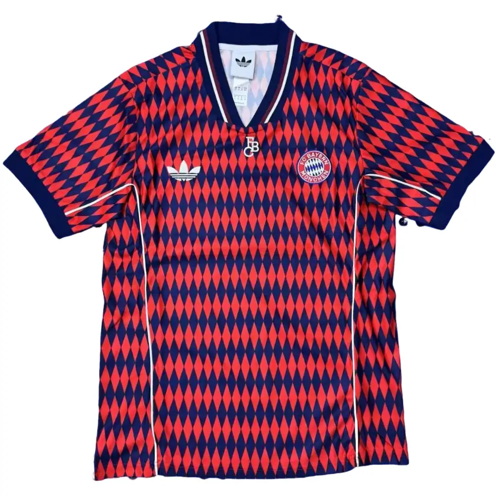 2025-26 Bayern Munich Retro Red and Blue Jersey - Fan Edition