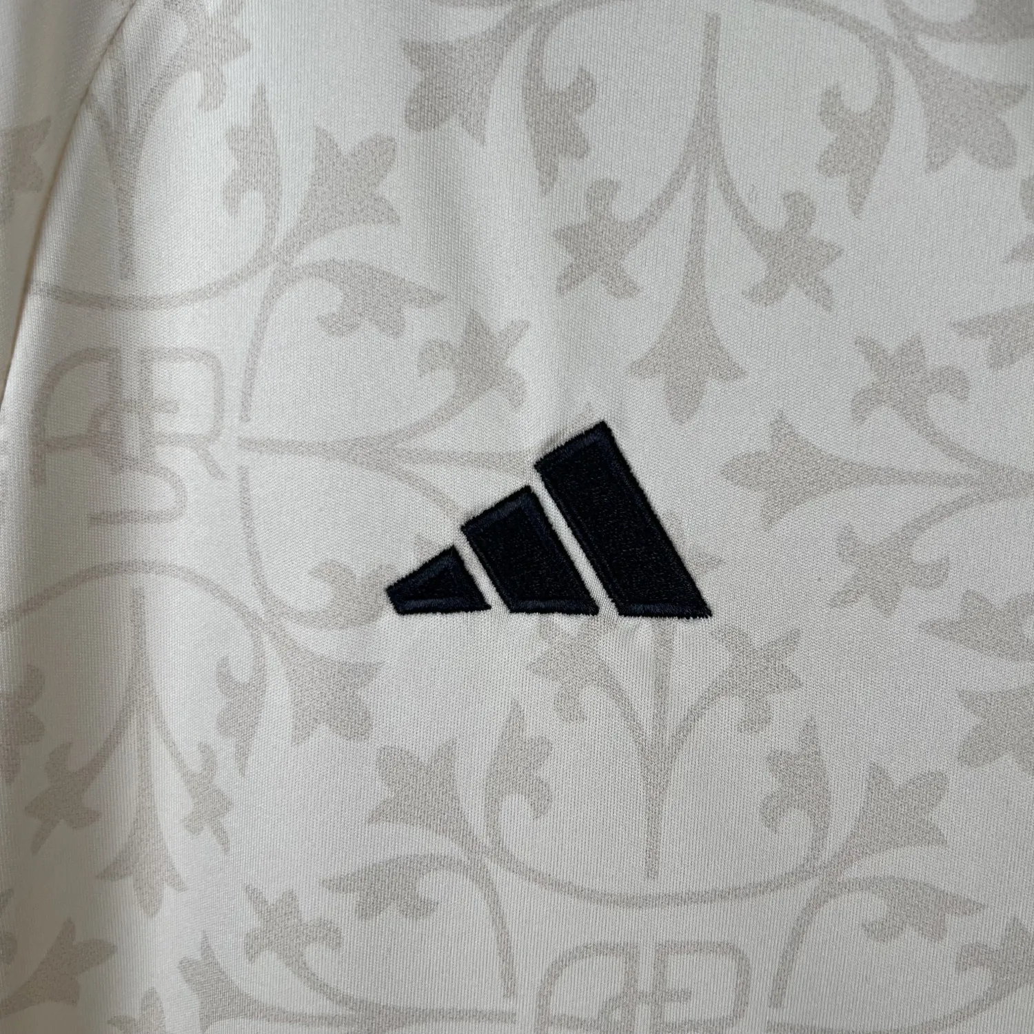 2023/24 Roma away fan jersey