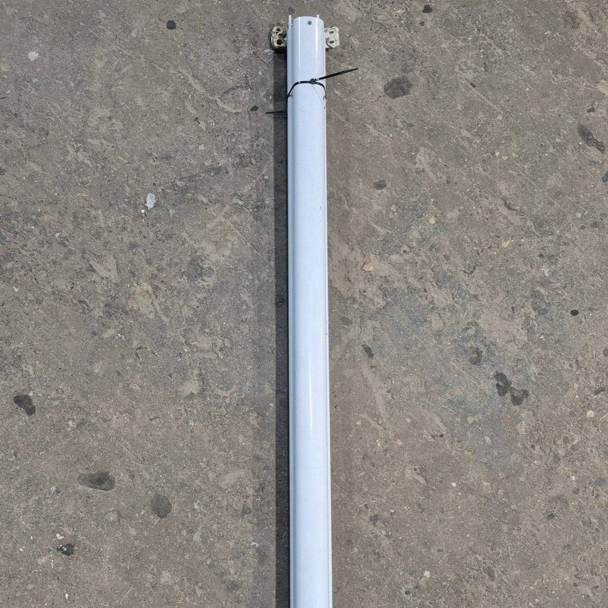 Used Dometic Awning Arm, Idler (Rear), White, Standard, 66 - 3312487.022B