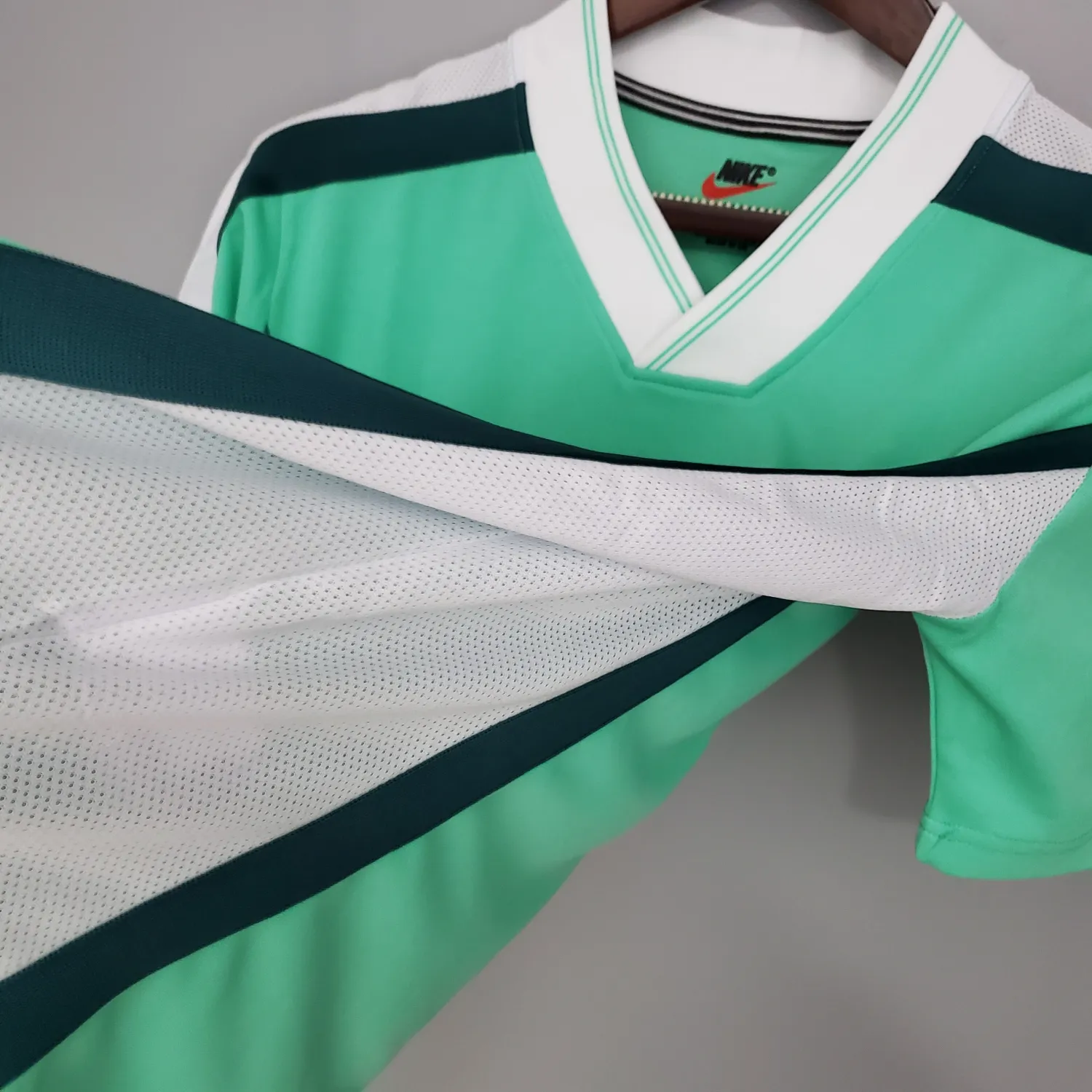1998 Nigeria home retro jersey - Fans Edition