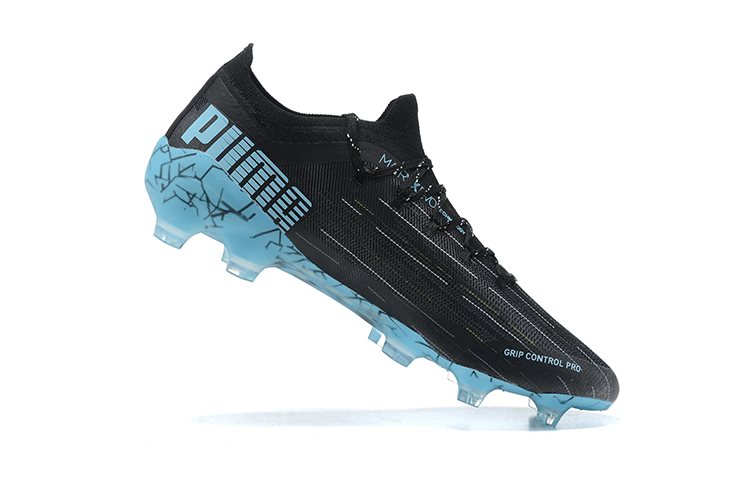 Fully knitted waterproof FG football shoes