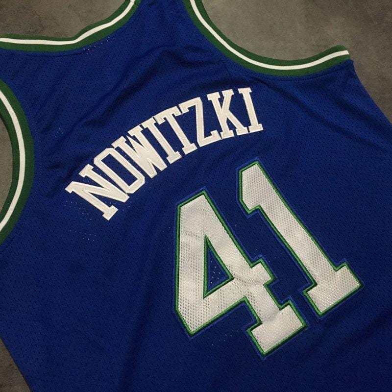 Dirk Nowitzki Dallas Mavericks Throwback Jersey