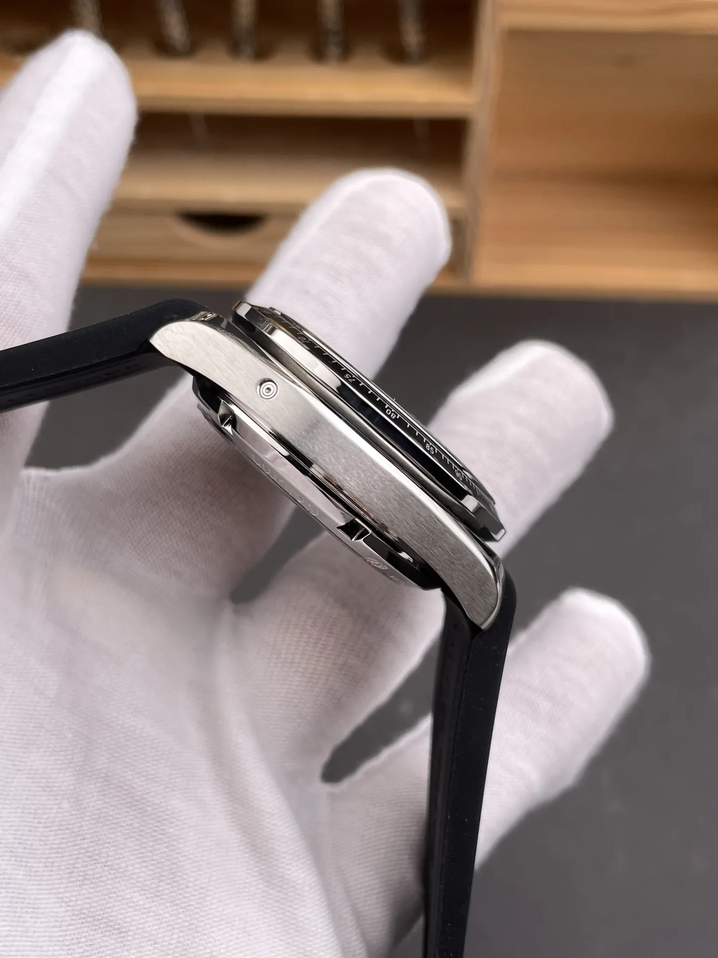 Omega Speedmaster Black Dial 40mm