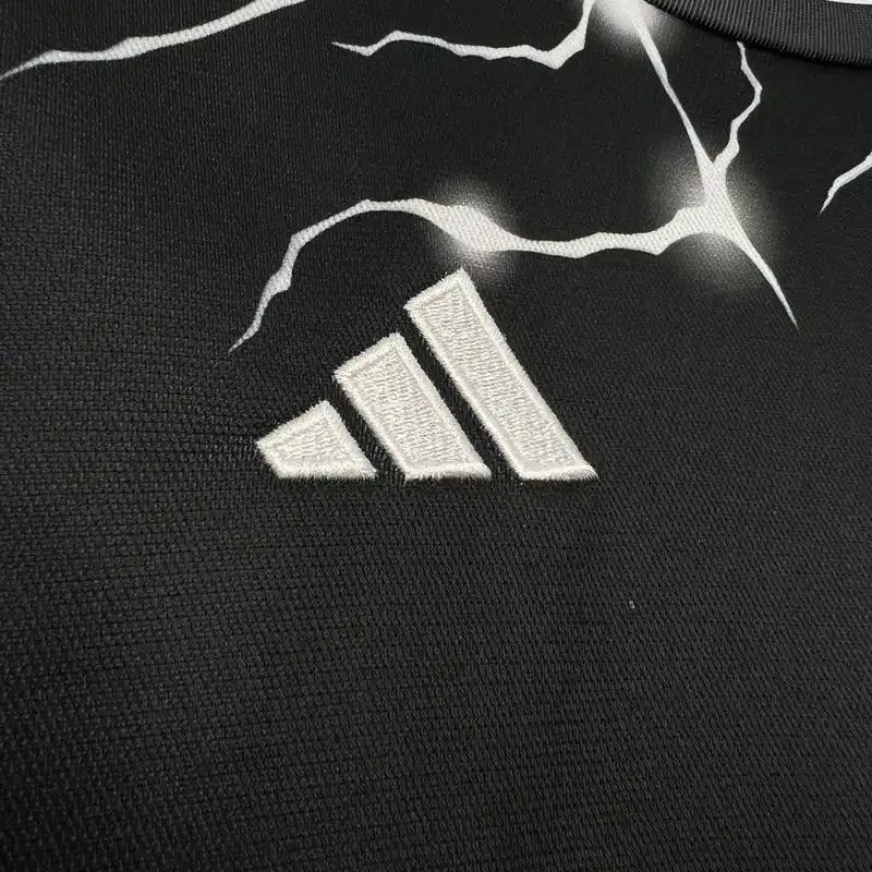 2024/2025 Real Madrid Black leopard Special Football Shirt 1:1 Thai Quality