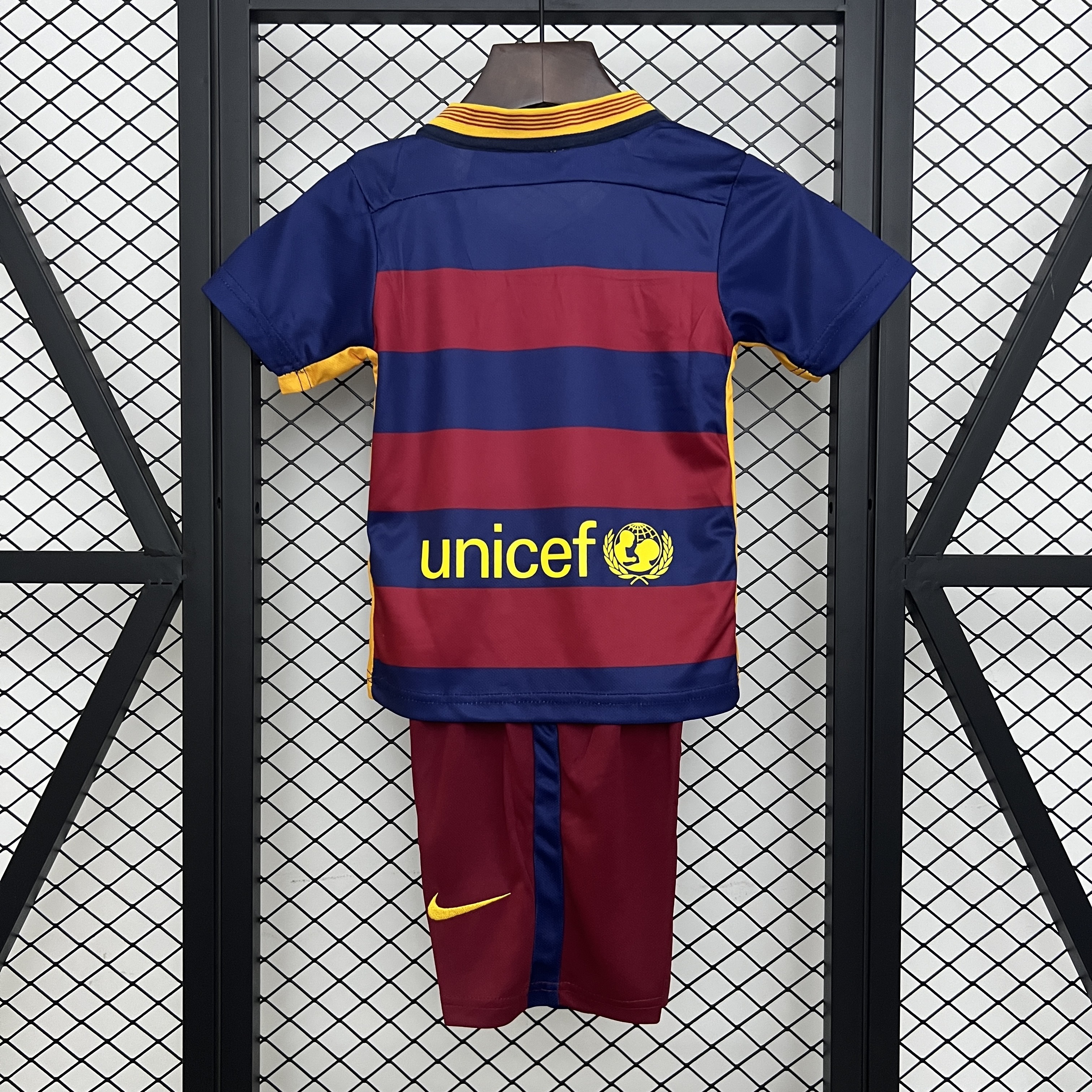 2015-16 Barcelona Home Retro Children's Jersey Set - Fans Edition