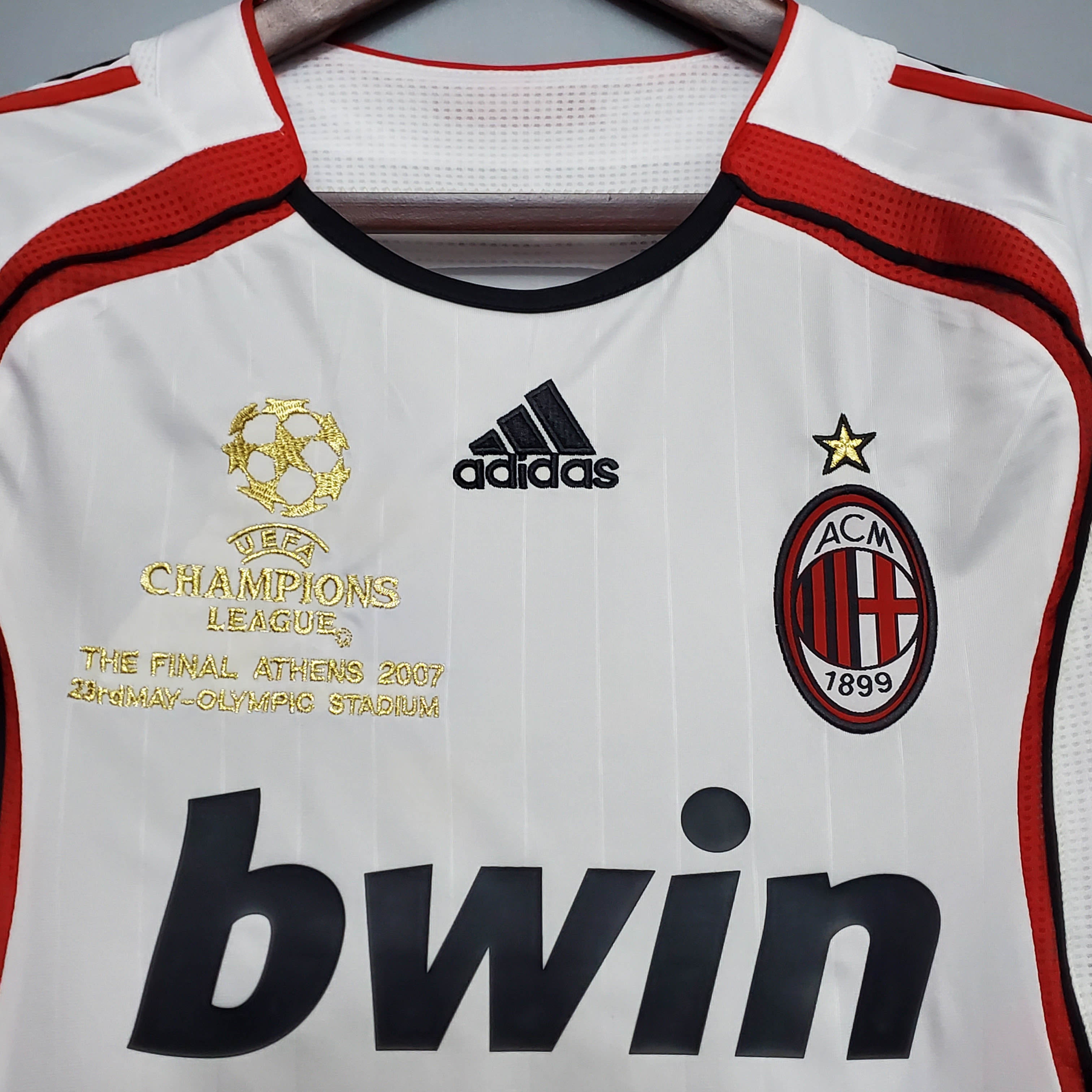 2006/07 AC Milan Away Retro Shirt - Fans Edition