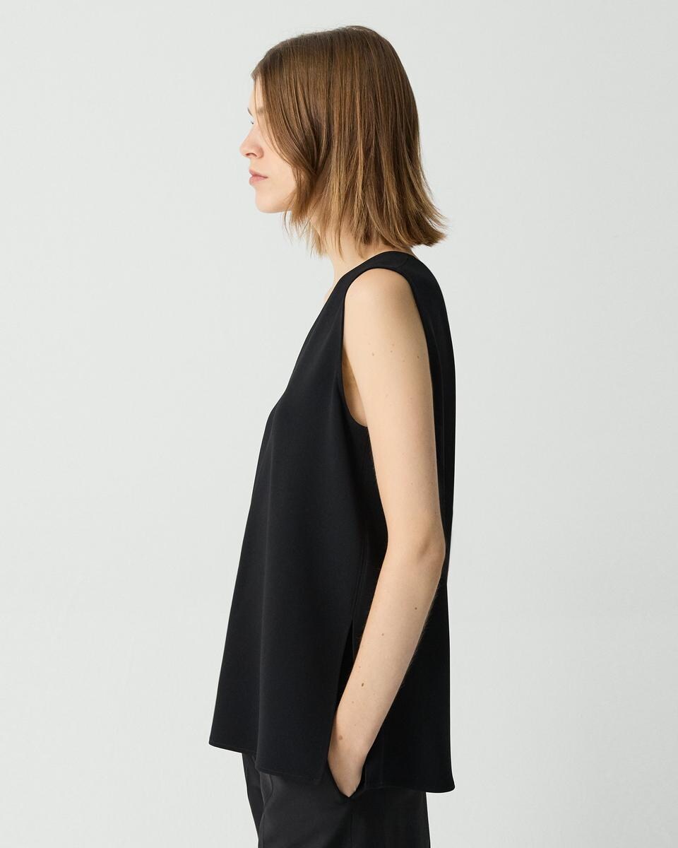 V-Neck Blouse in Admiral Crepe