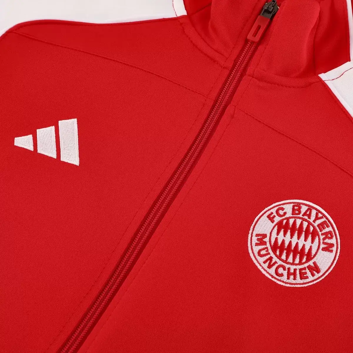Bayern Munich Anthem Jacket Red 2025/26