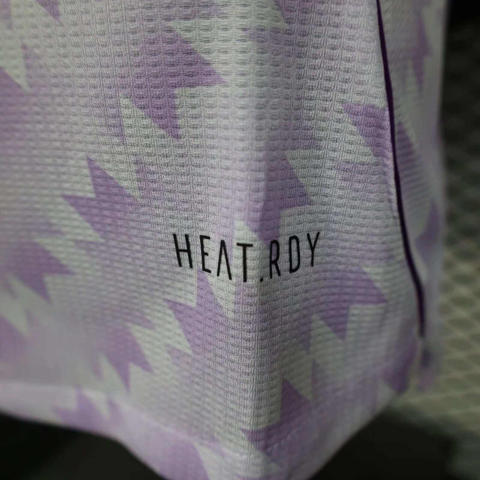 2025/2026 Player Version Manchester United Special Edition Light Purple Football Shirt 1:1 Thai Quality