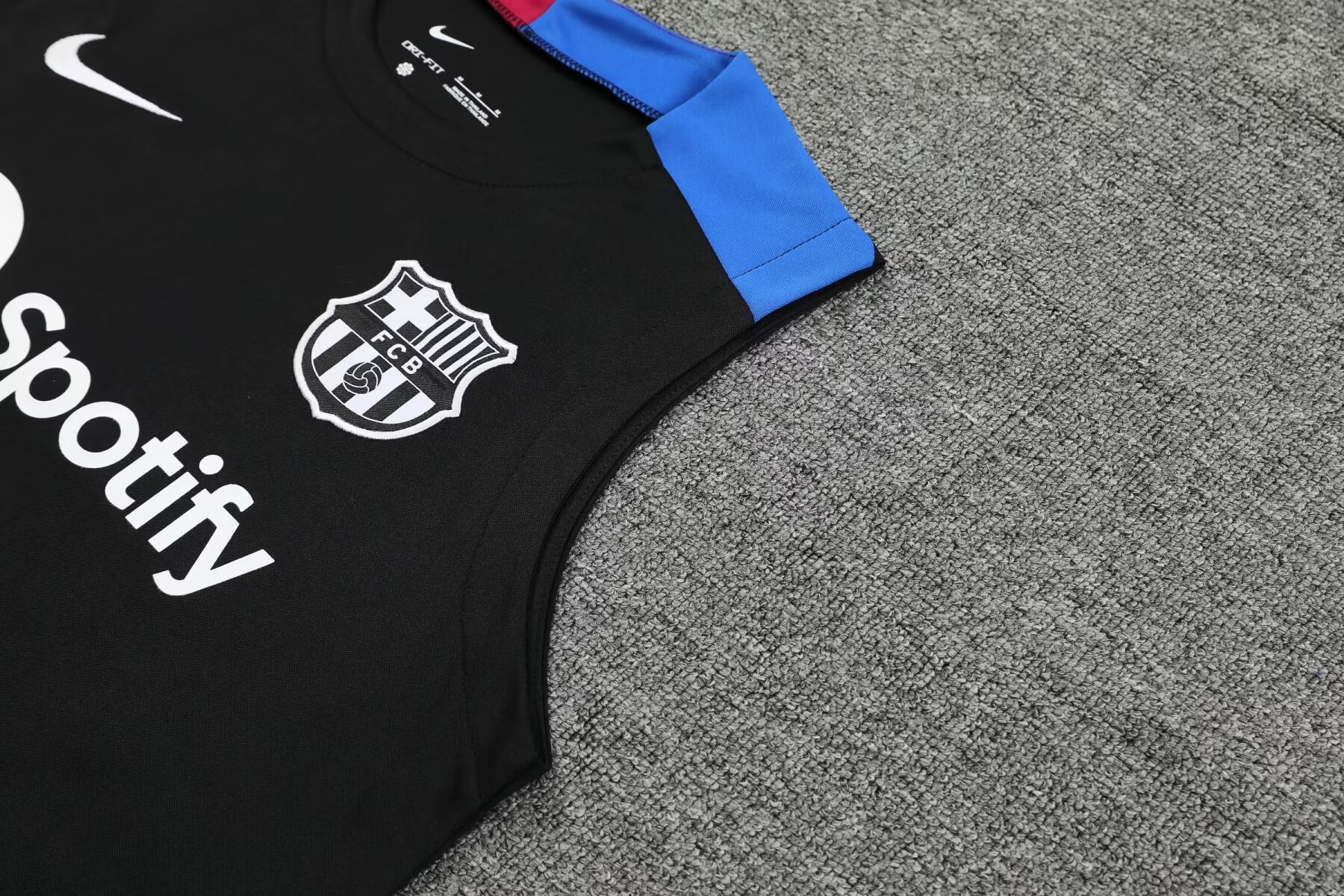 2024/25 Barcelona training vest