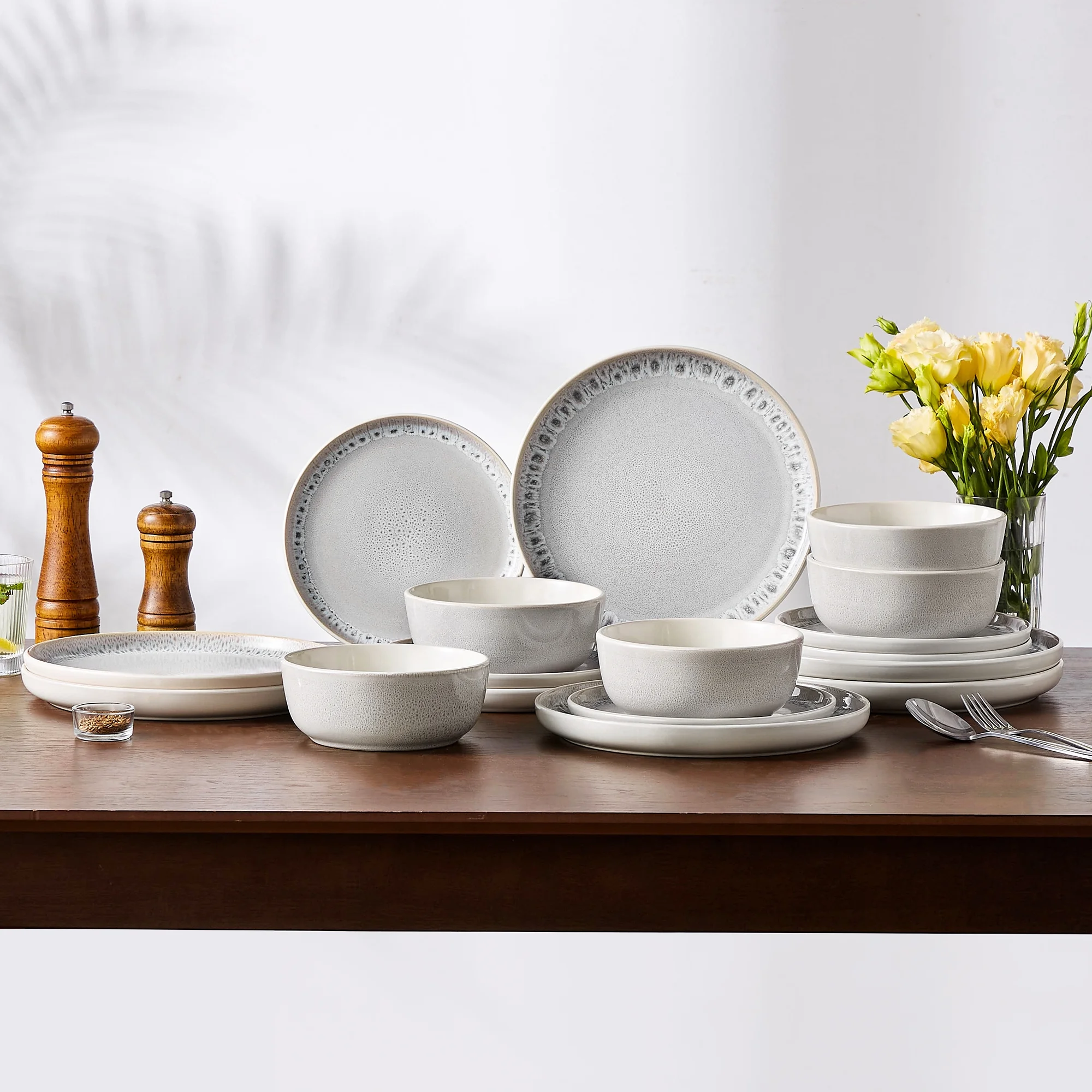 Malacasa 16 Pcs Dinnerware Sets For 4 people, Plates and Bowls Set, Stoneware Tableware Dishwasher Microwave Safe, Beige