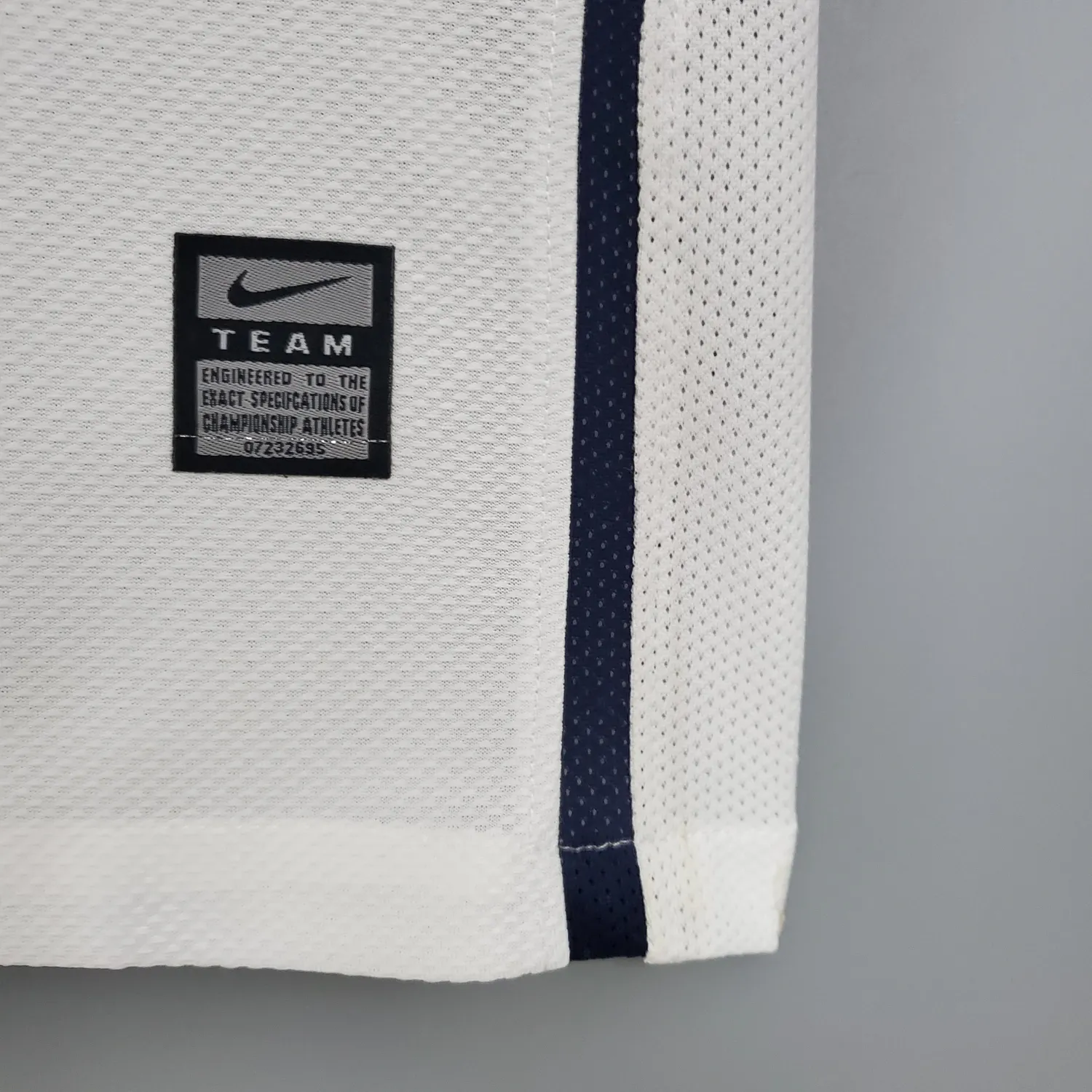 2008/2009 Manchester United Champions League away white jersey