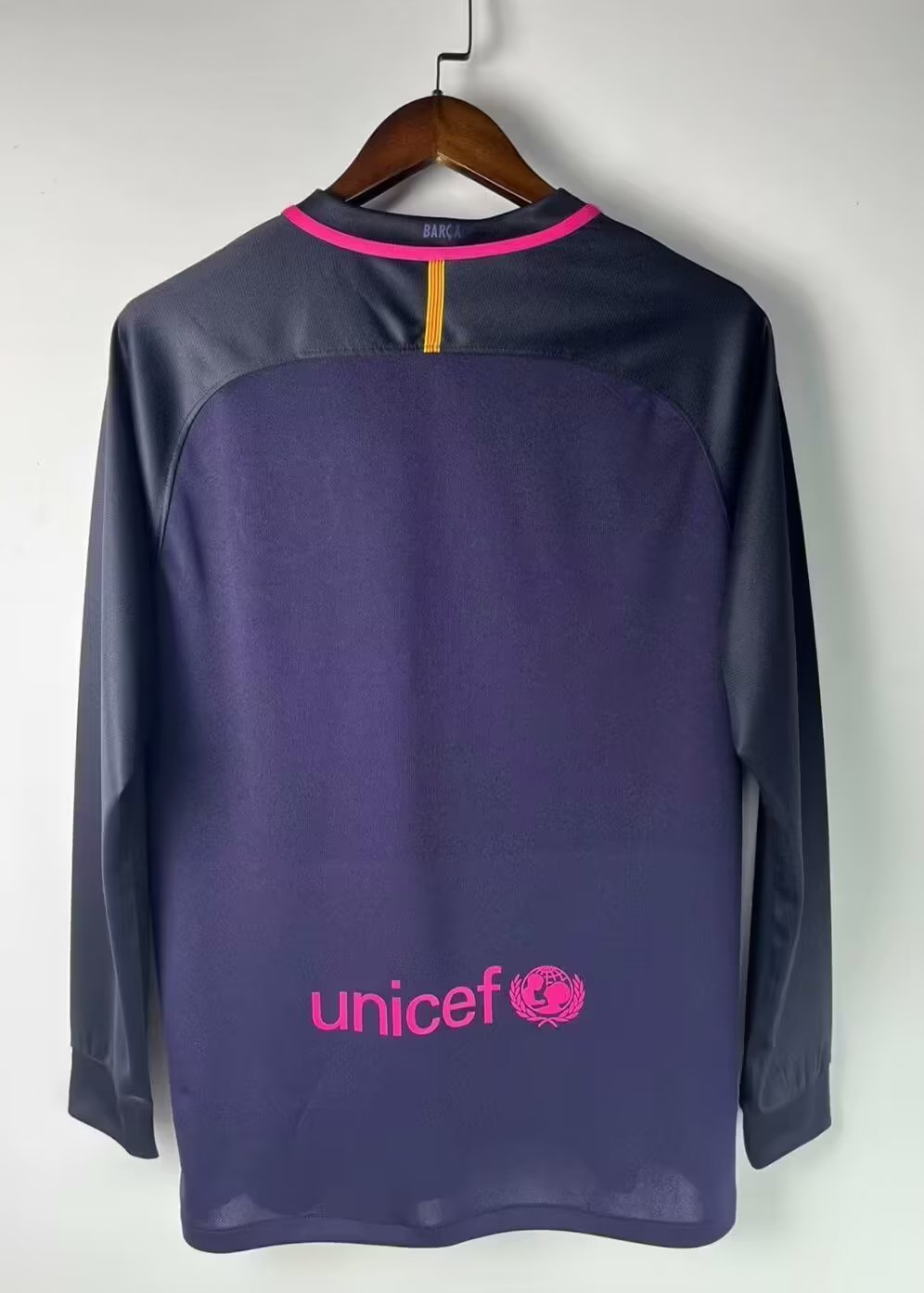 2016/2017 Retro Long Sleeve Barcelona Away Football Shirt 1:1 Thai Quality - Fans Edition