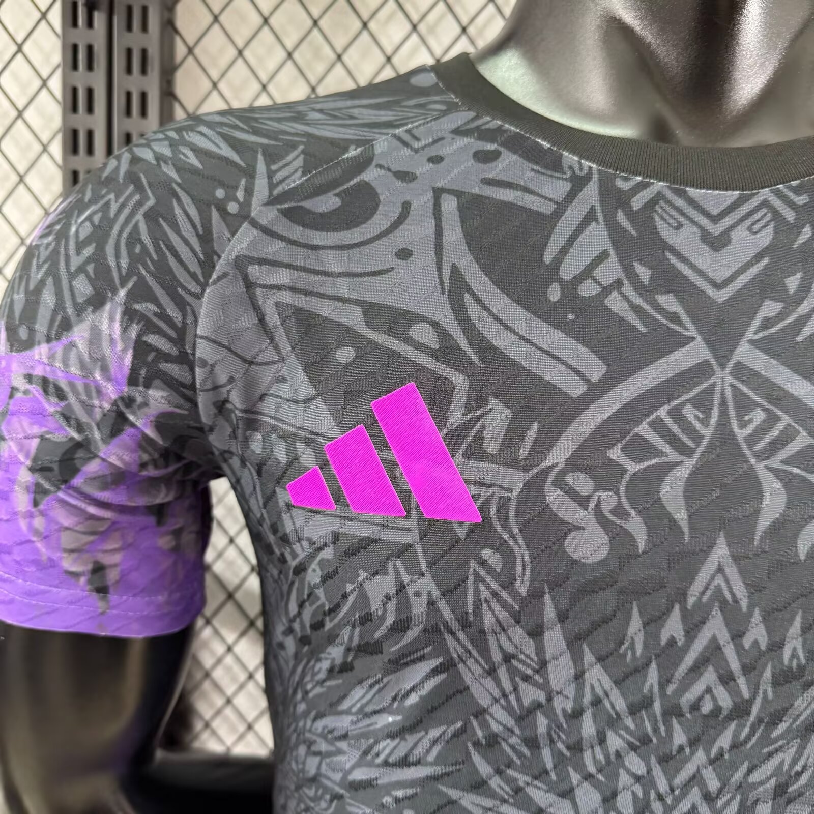 25-26 Real Madrid special edition jersey - player version