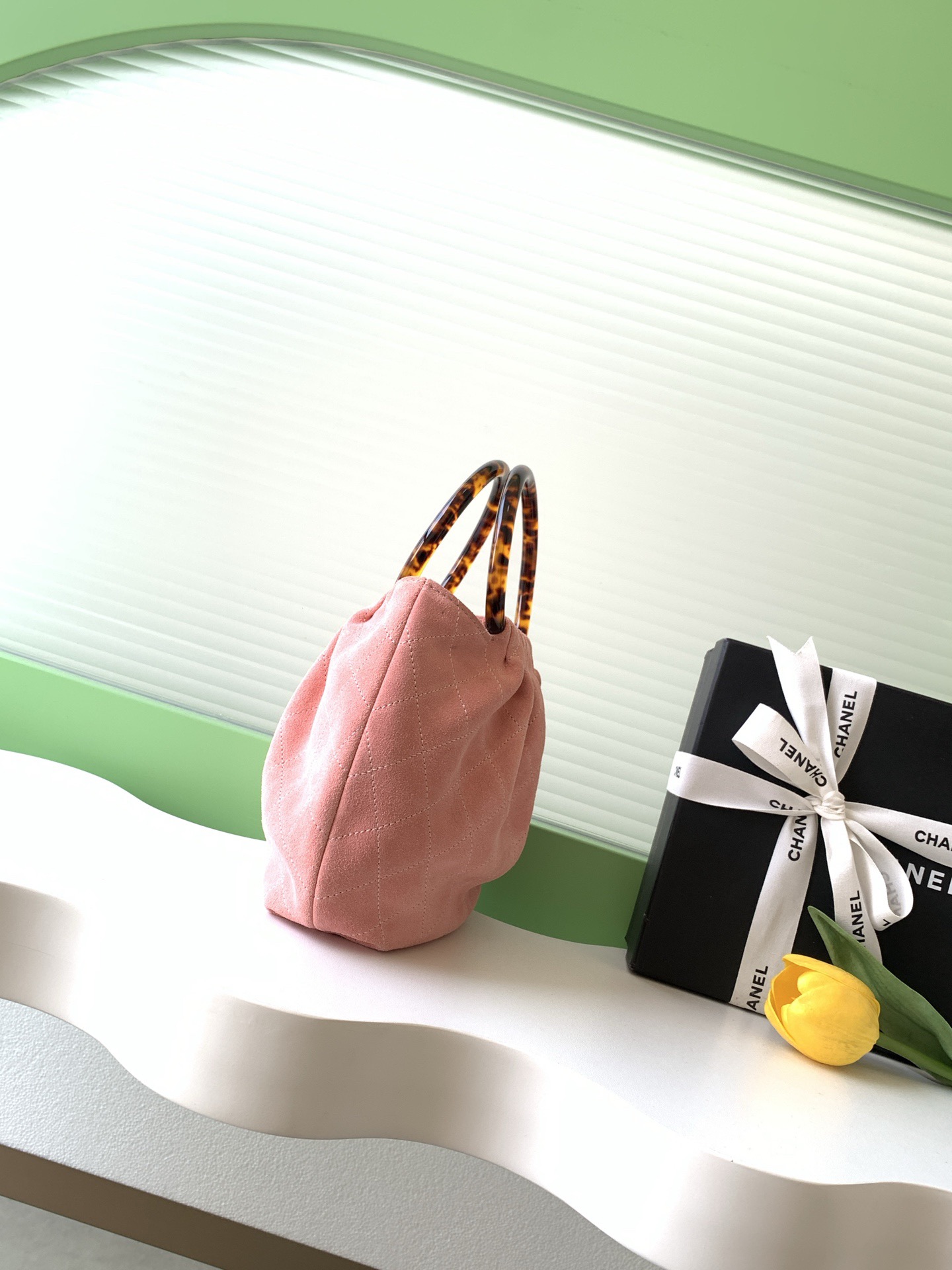 Early Spring Collection Lambskin Tortoiseshell Handle Bag - Medium