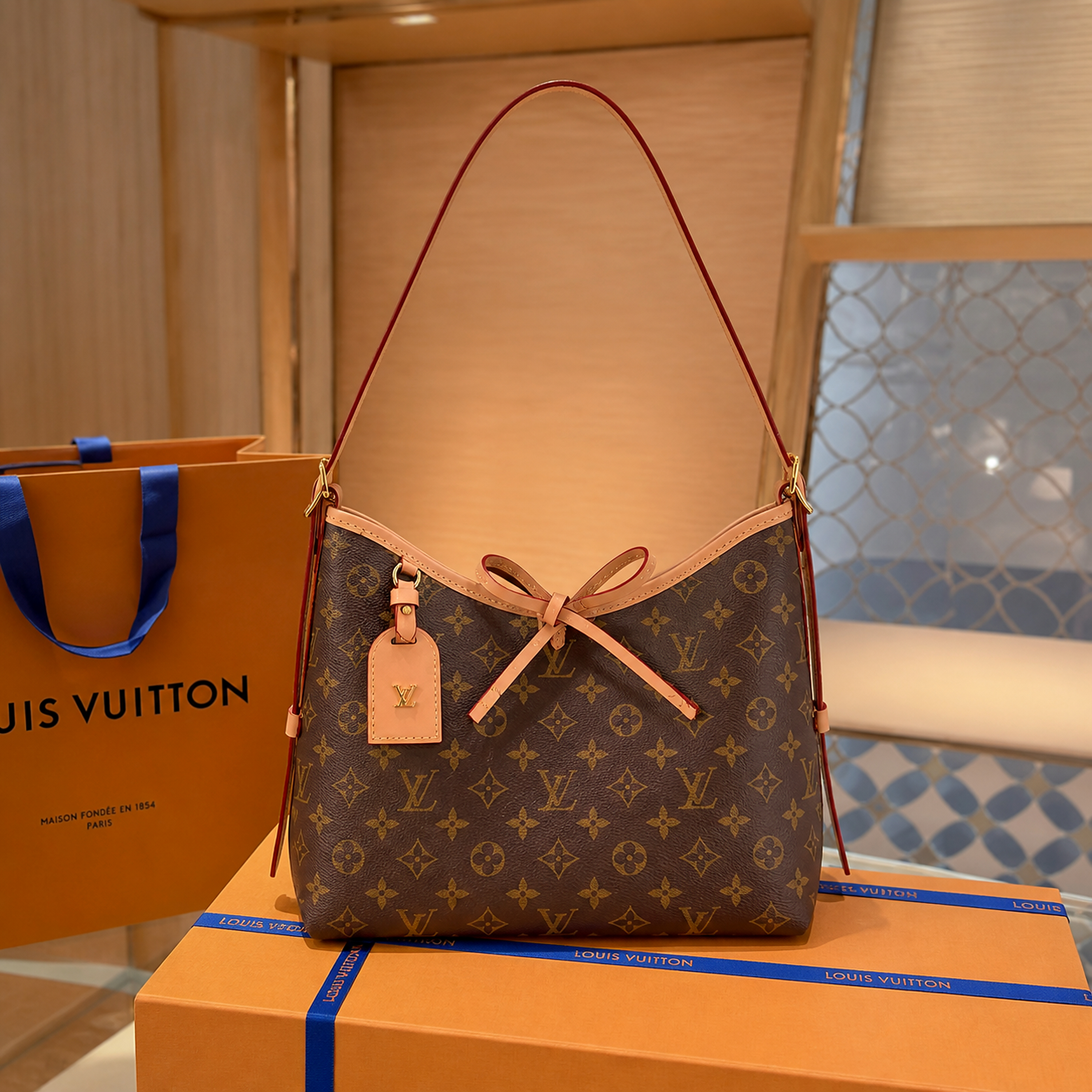LV-CarryAll Hobo