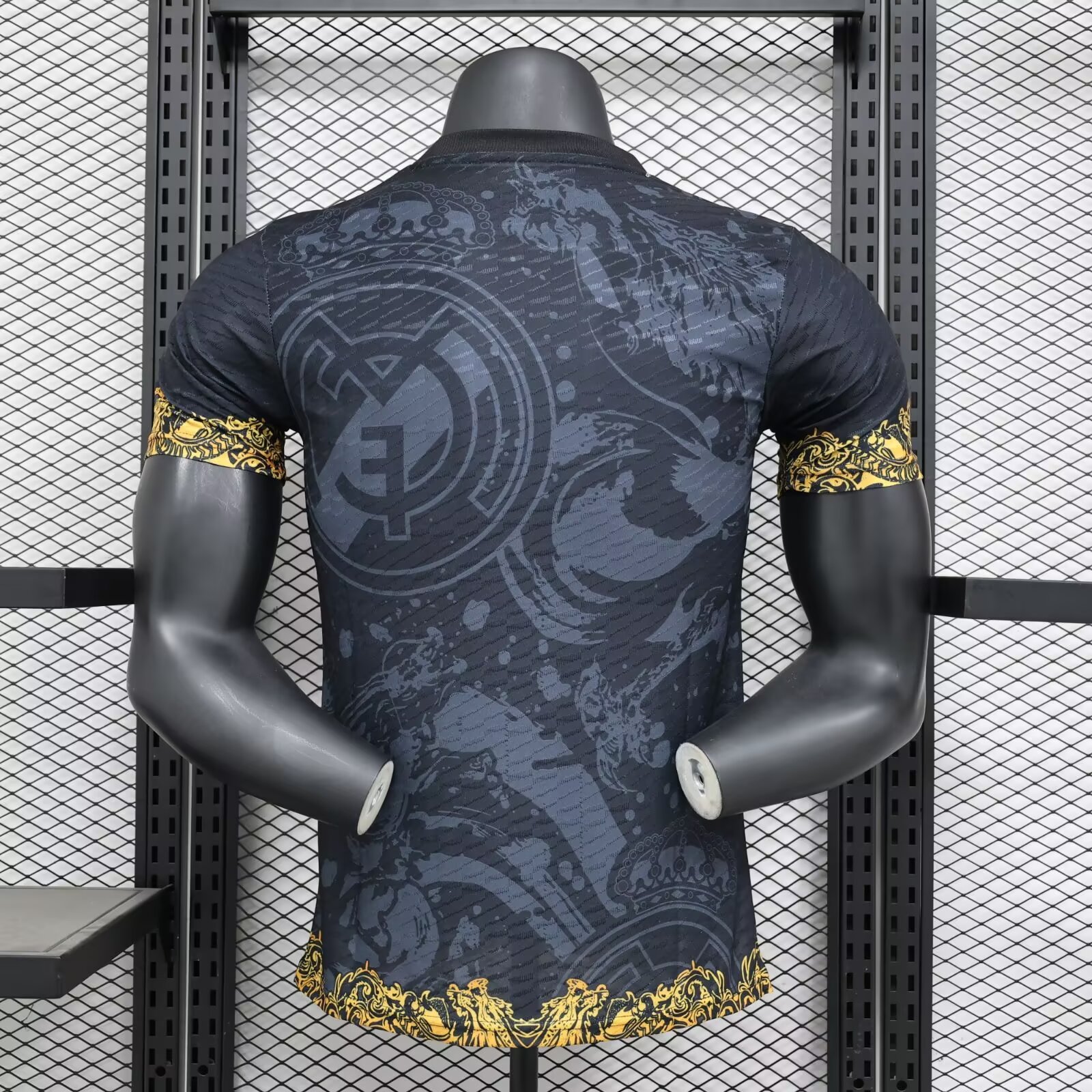2024/2025 Player Version Real Madrid Chinese Black Gold Dragon Football Shirt 1:1 Thai Quality