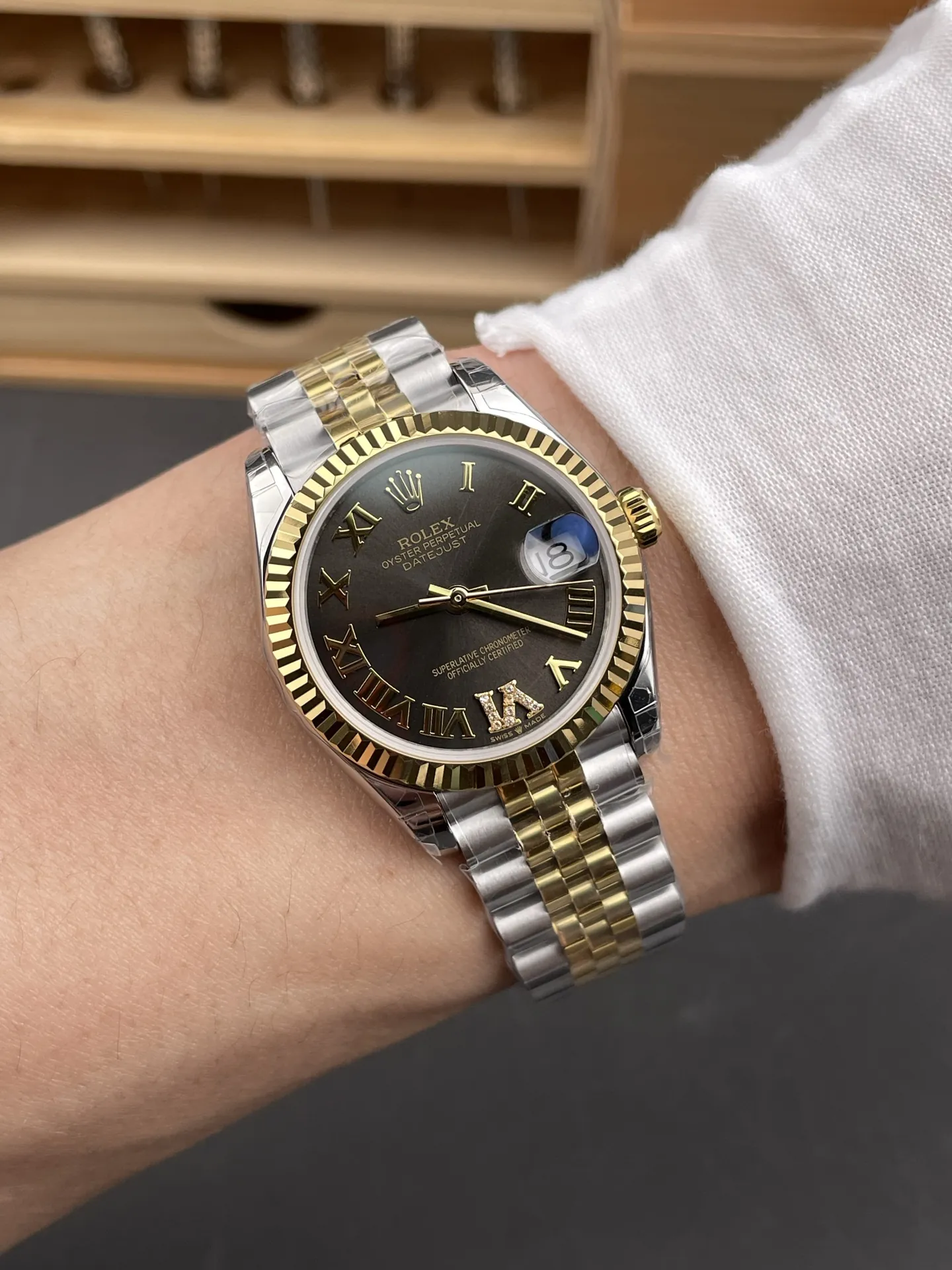 Rolex Datejust Two-Tone Ladies 31mm