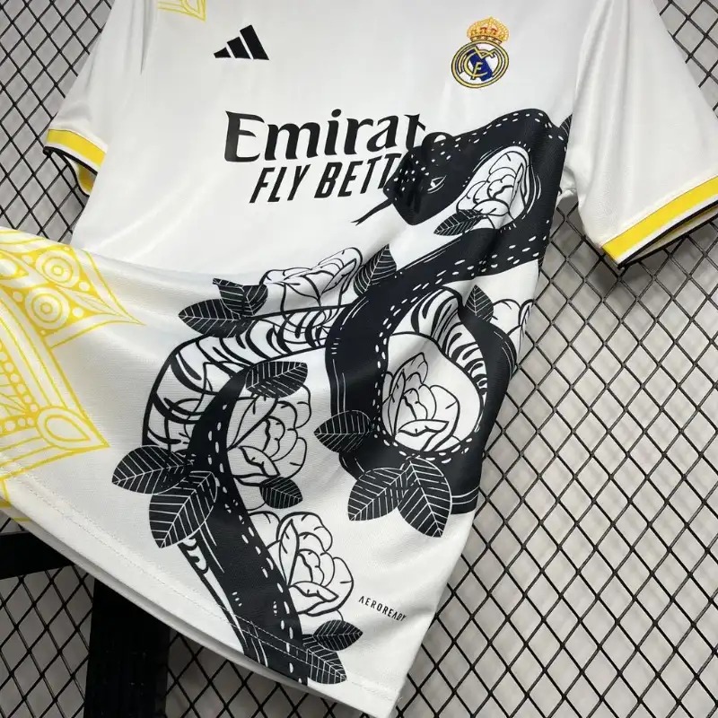 2024/2025 Real Madrid Special Snake Football Shirt 1:1 Thai Quality