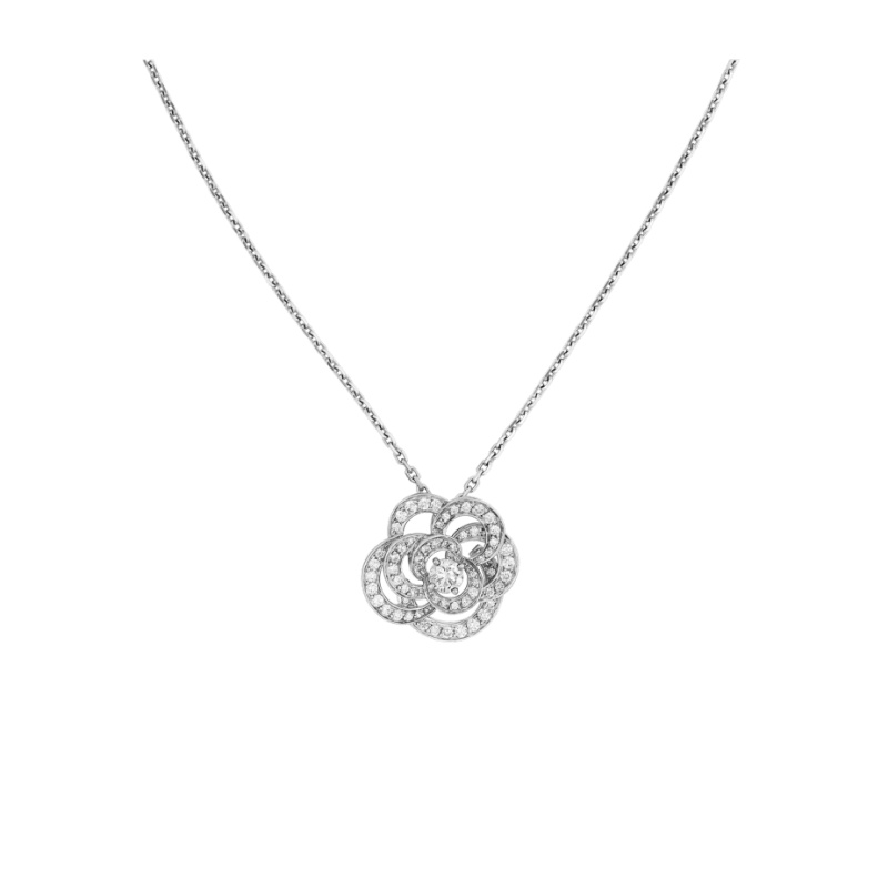 Fil de Camélia necklace