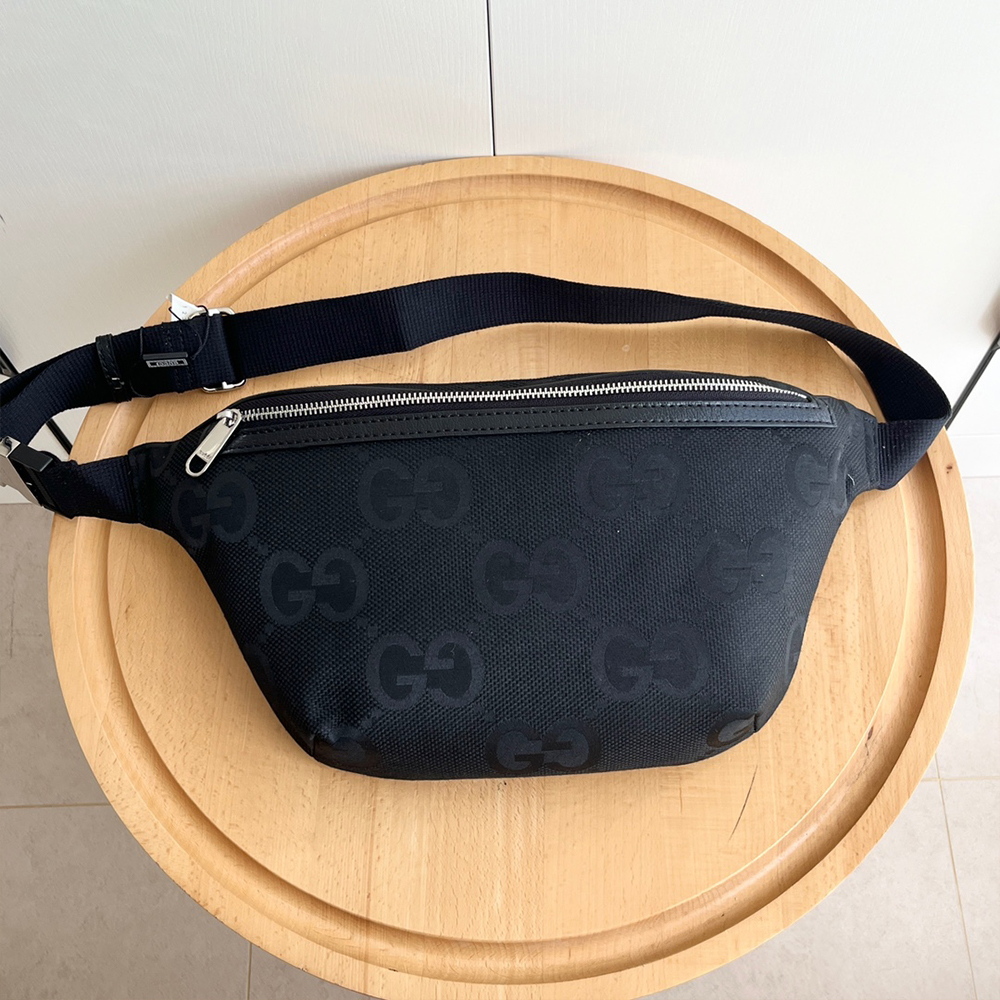 Gucci Jumbo GG Belt Bag