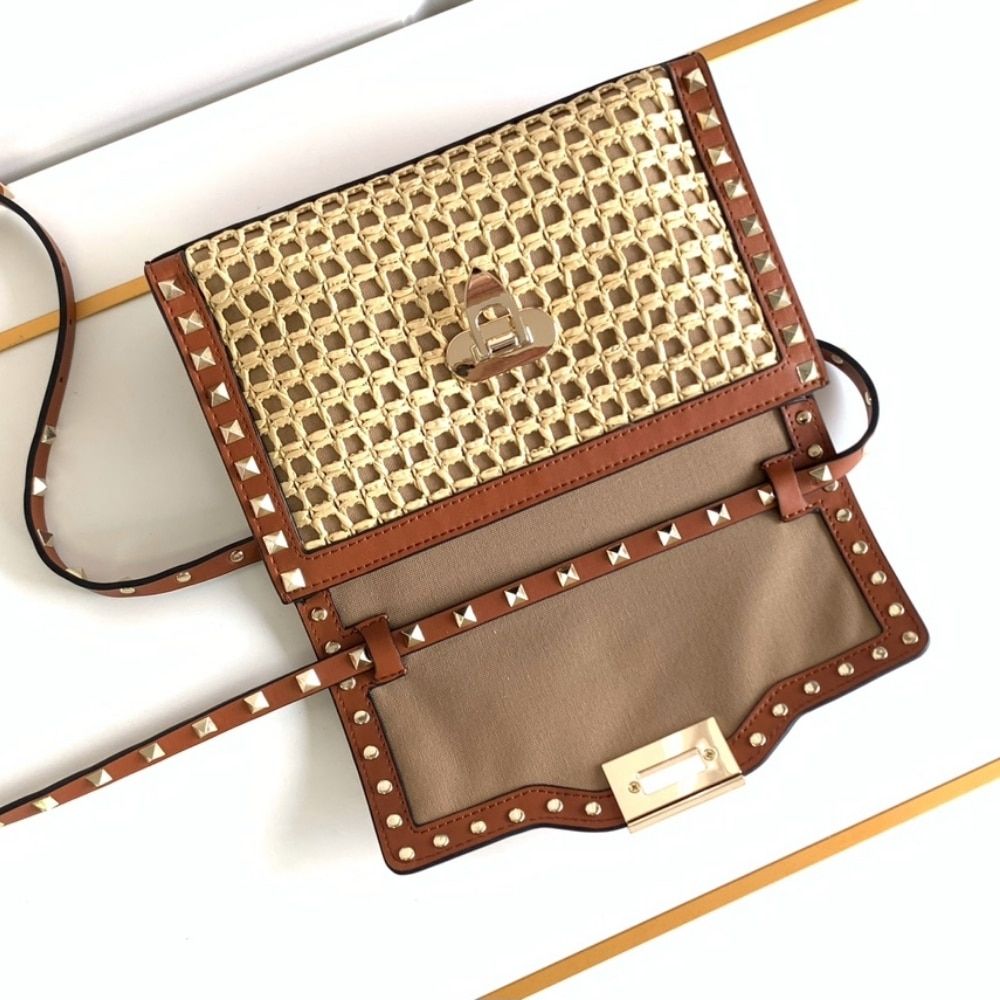 Valentino Garavani Rockstud Small Raffia Shoulder Bag Natural 8.9 Inches