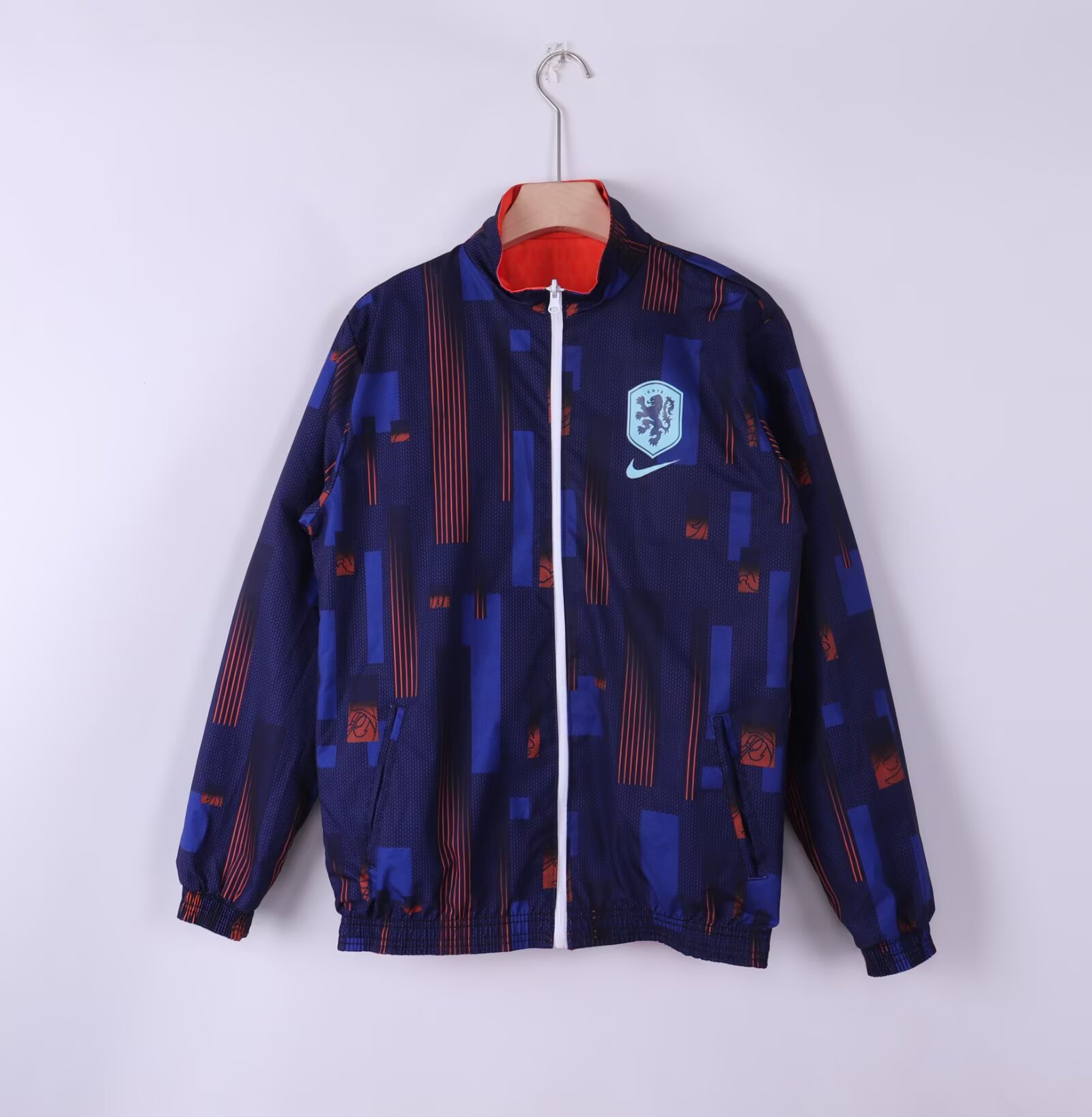 2025/26 Dutch Double-Faced Windbreaker