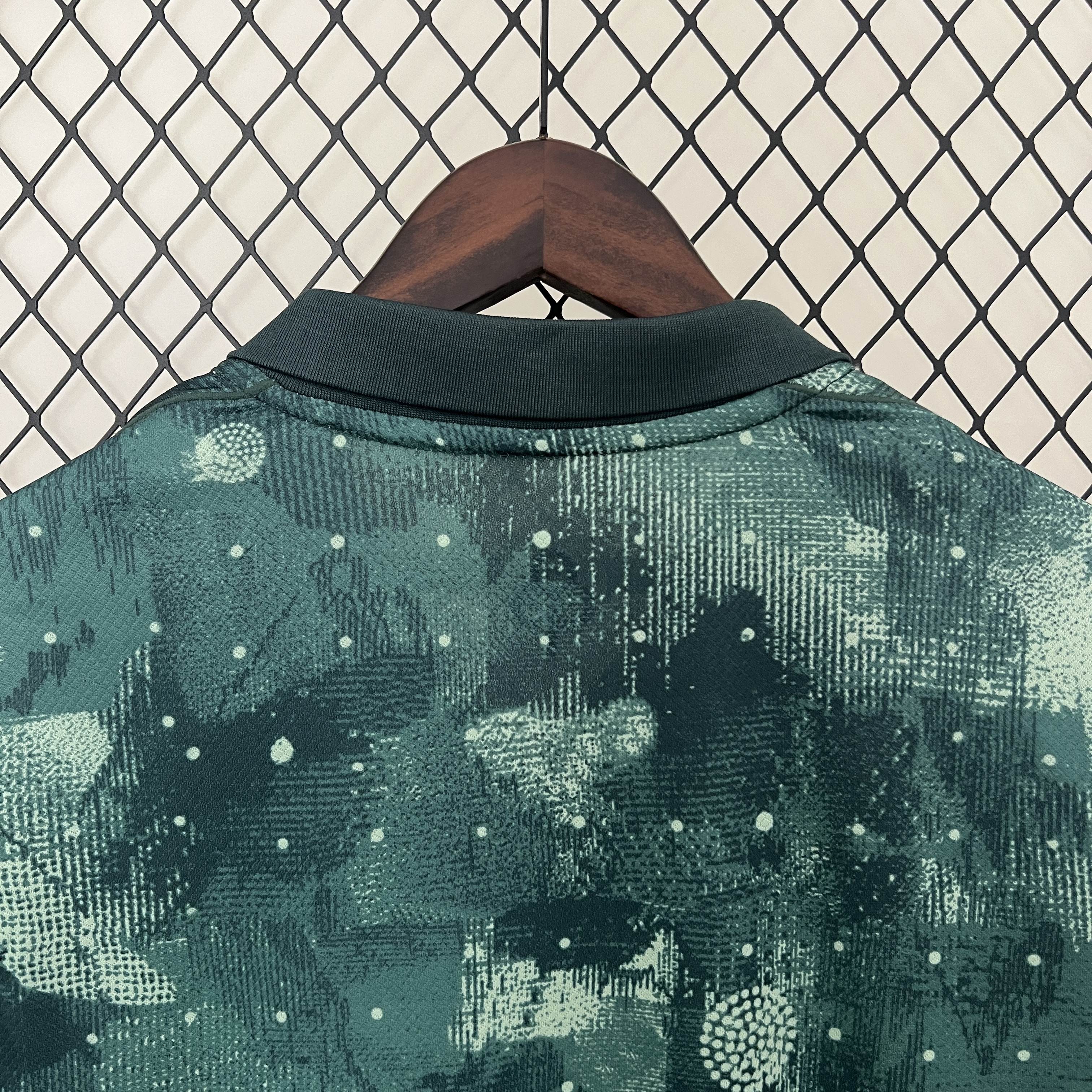 2024/25 Tottenham Hotspur second away kit.