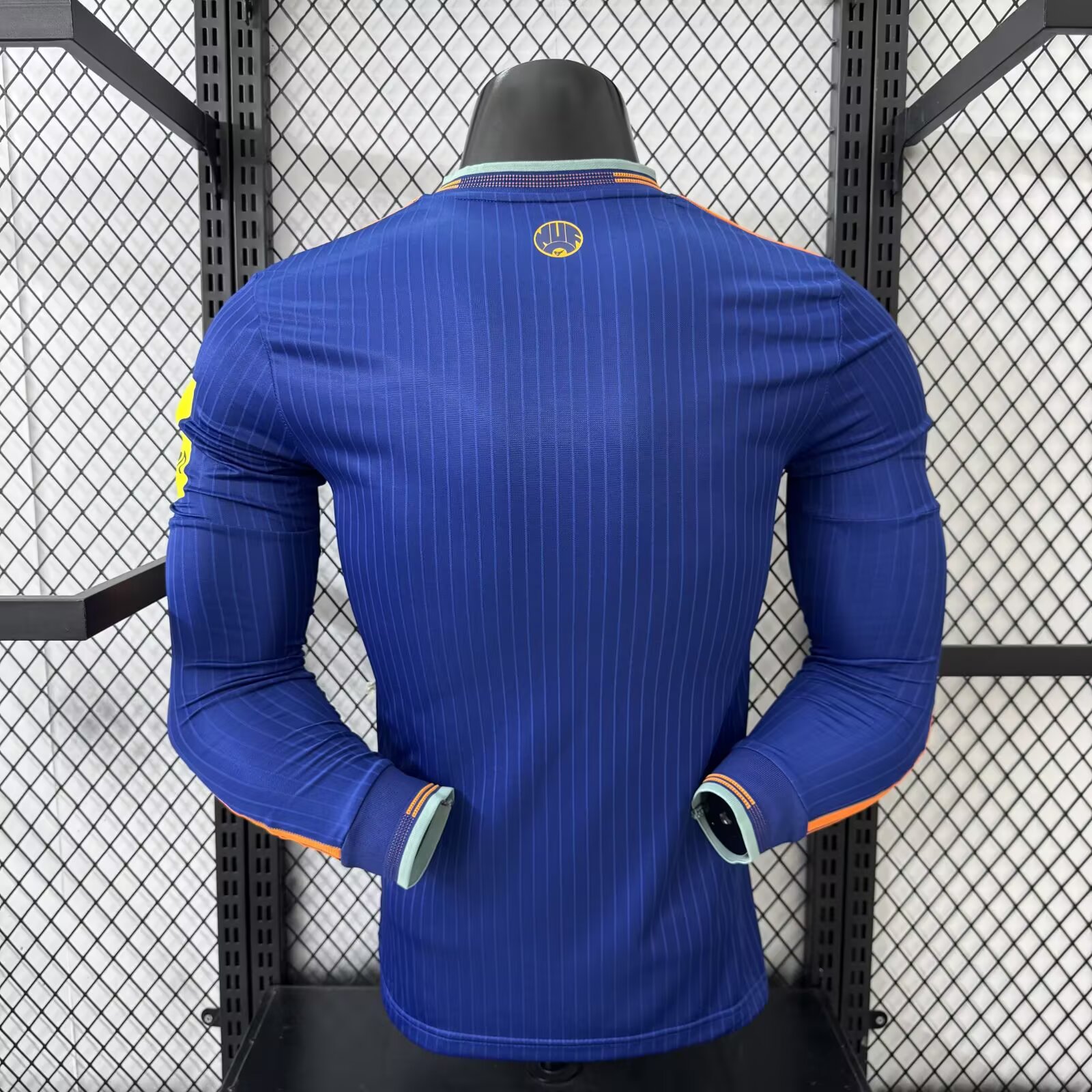 2025-26 Newcastle Second Away Long-Sleeve Jersey - Player Version