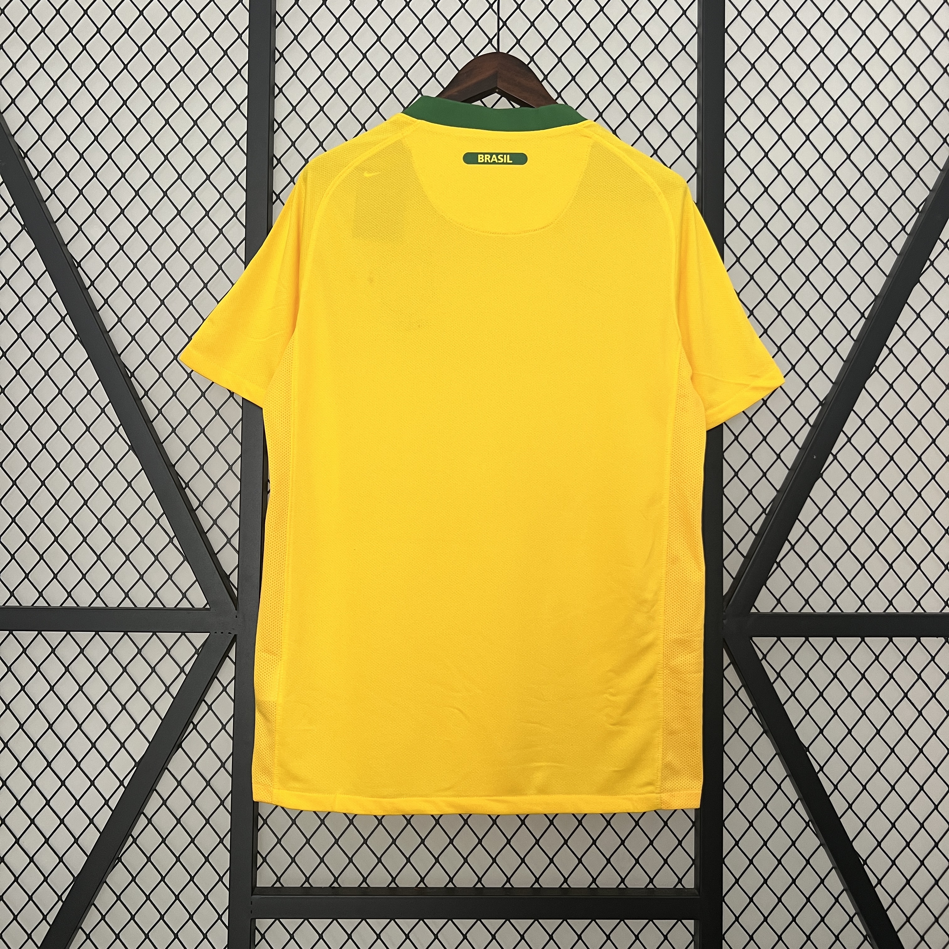 2010 Brazil Retro Yellow Jersey-Fans Edition