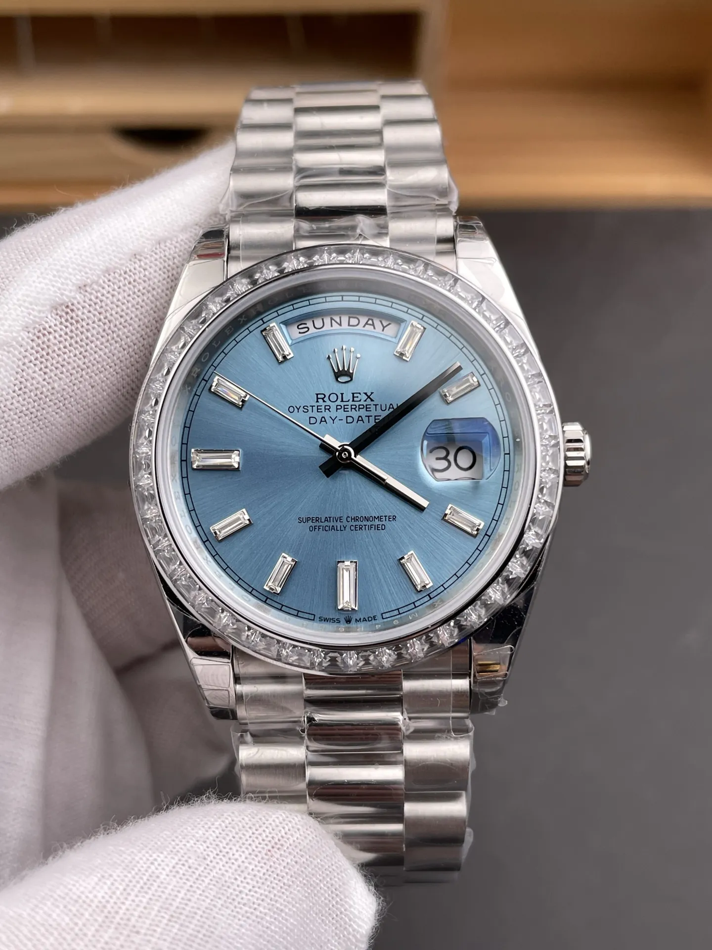 Rolex Day-Date Diamond Bezel 40mm