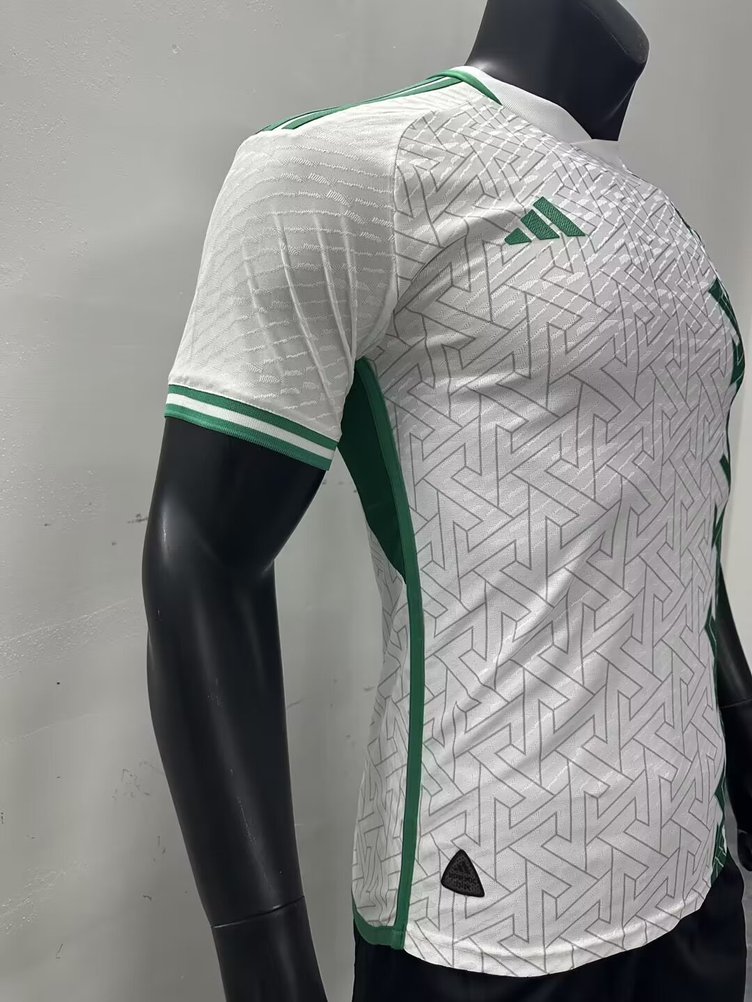 2023 Algeria White Player Edition
