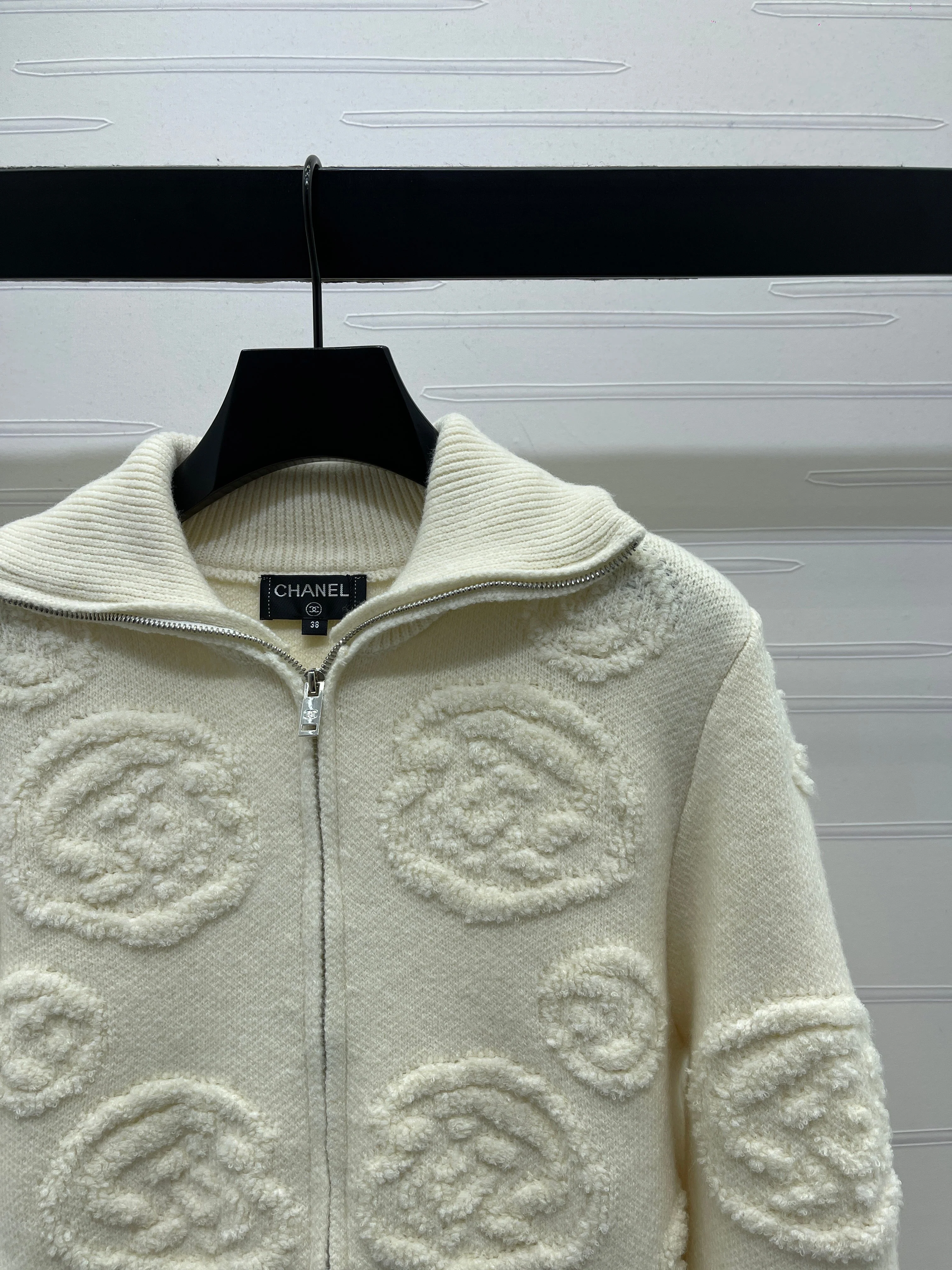 Zippered Collar Knit Cardigan