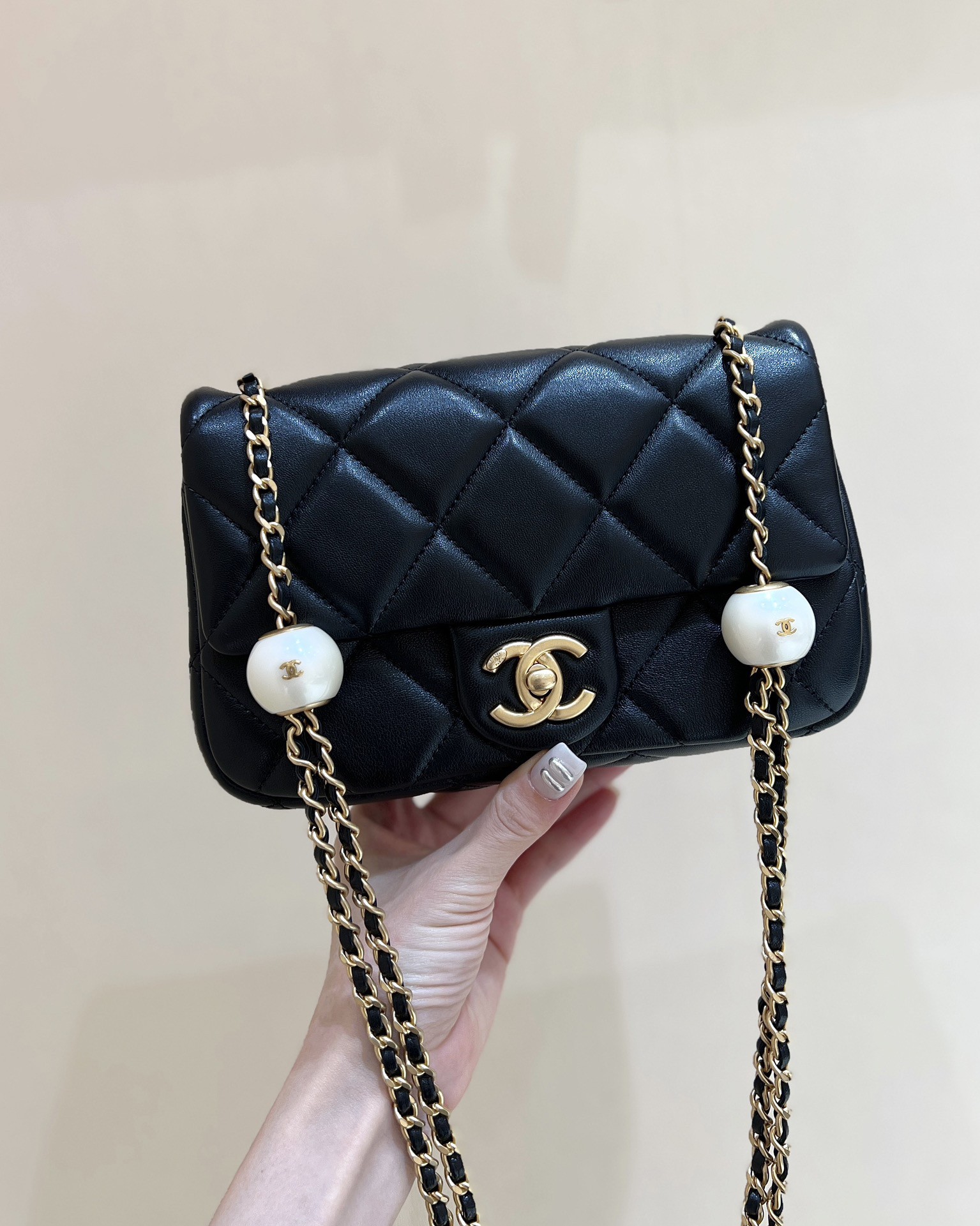 [15A] Chanel Double Pearl Crush Flap Bag