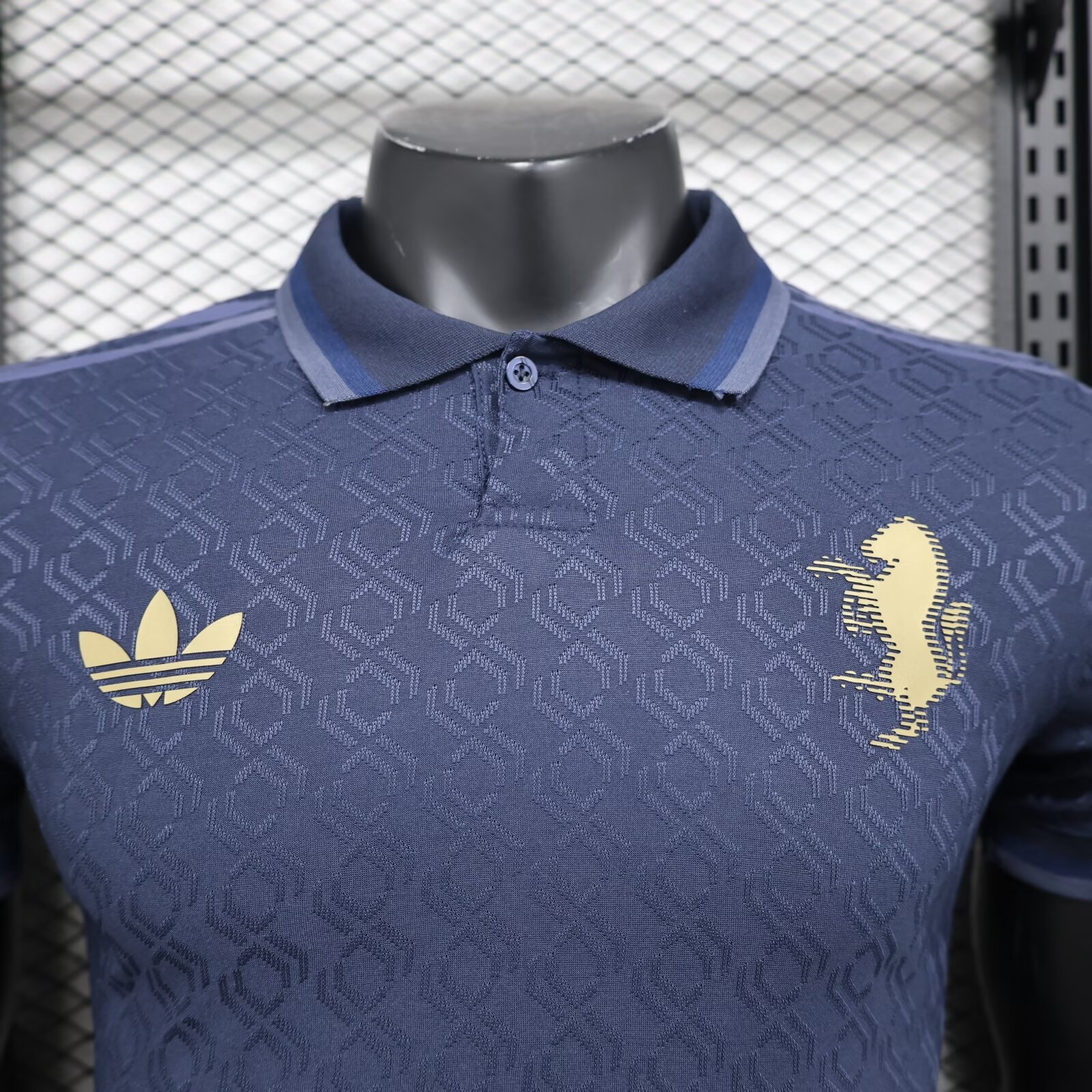 2024/25 Juventus Second Away Shirt - Player Edition