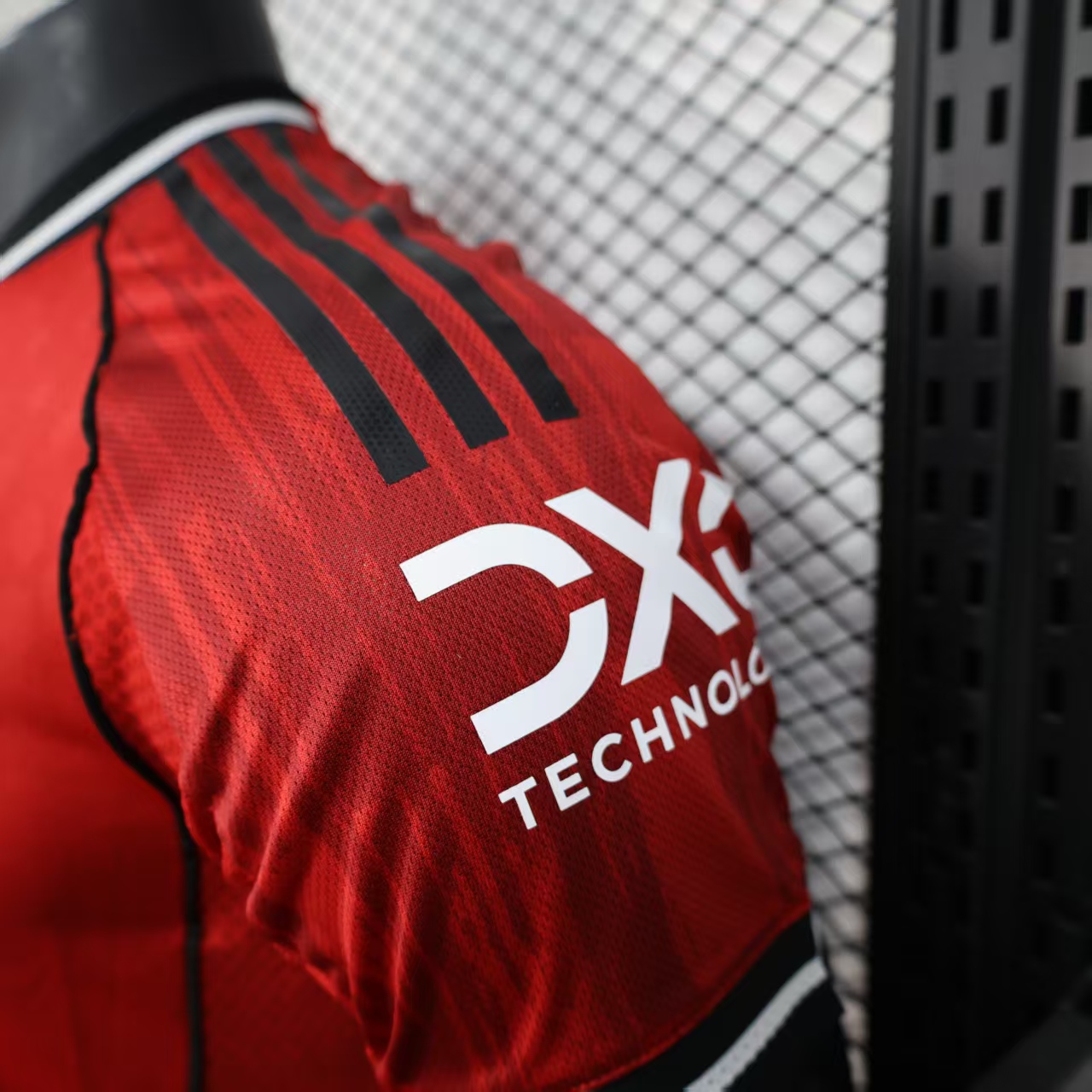 2025-26 Manchester United Home Jersey - Player Edition