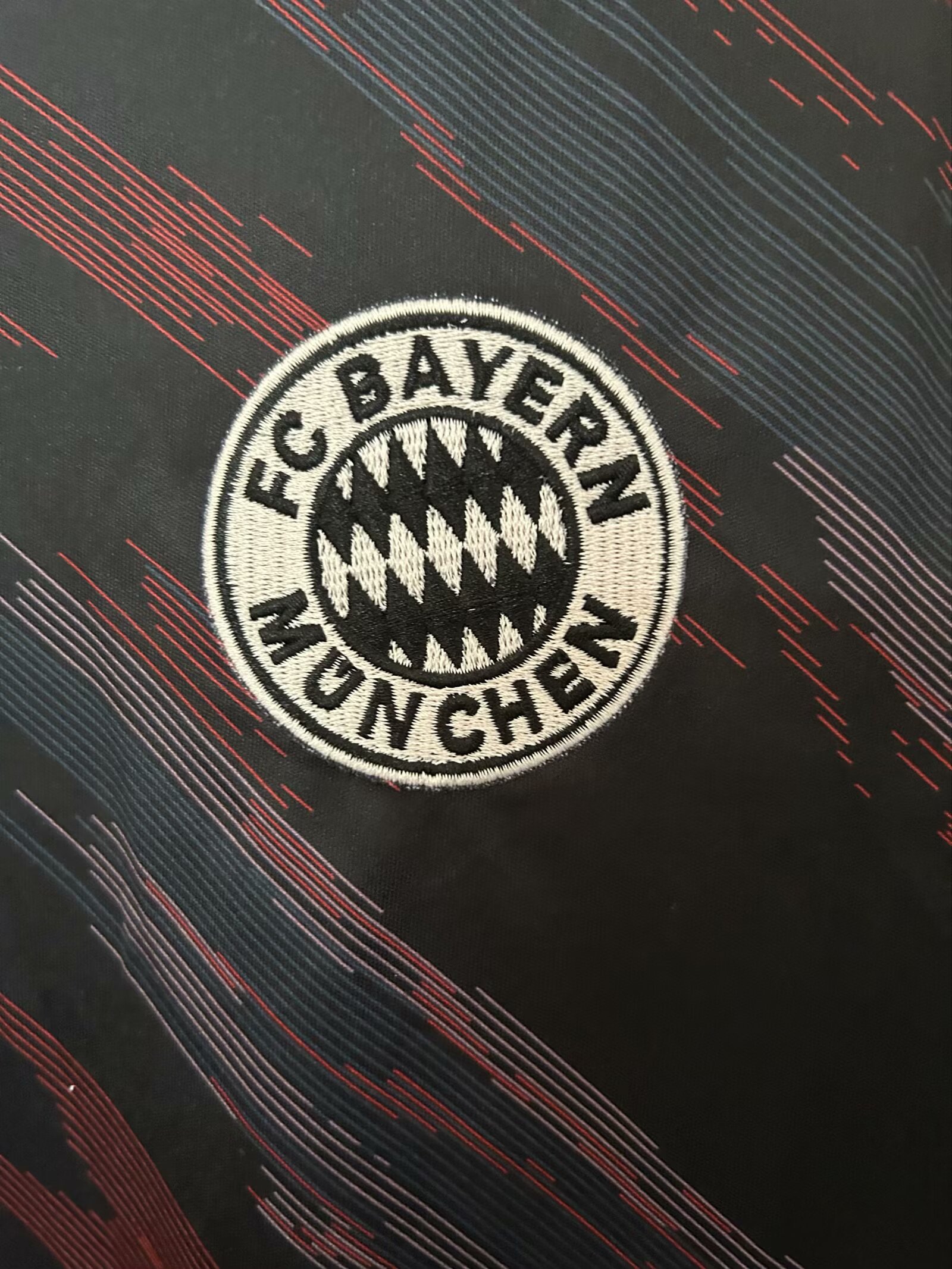 2025-26 New Season - Bayern Pre-match Jersey - Fan Edition