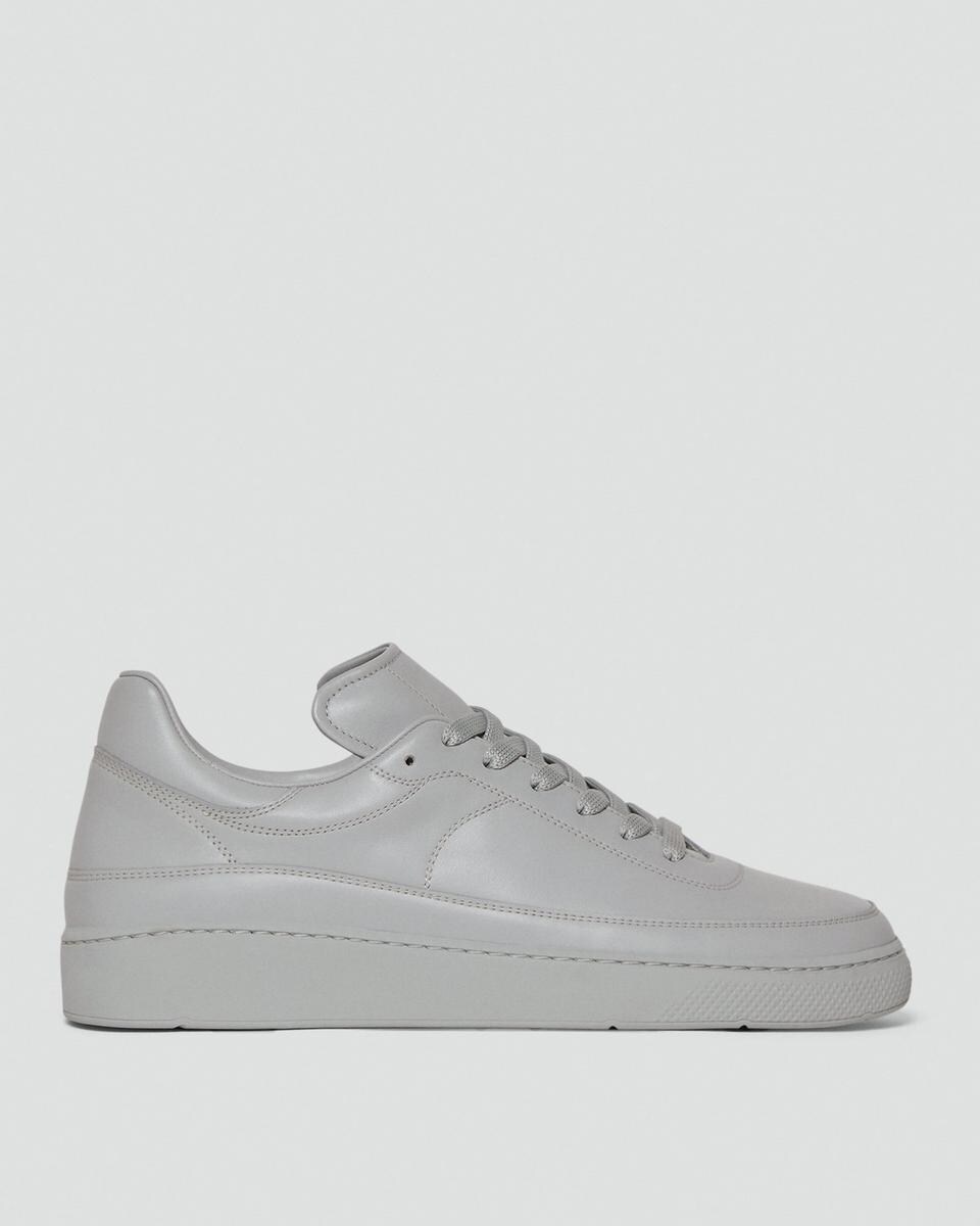 Sneaker in Leather