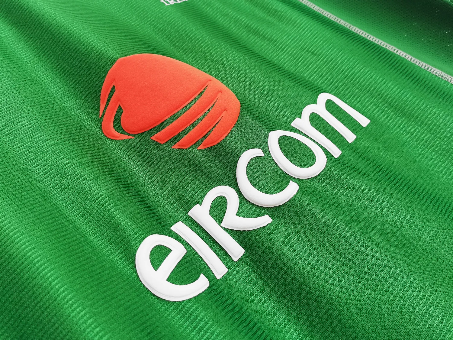 2002 Ireland home retro jersey - Fans Edition