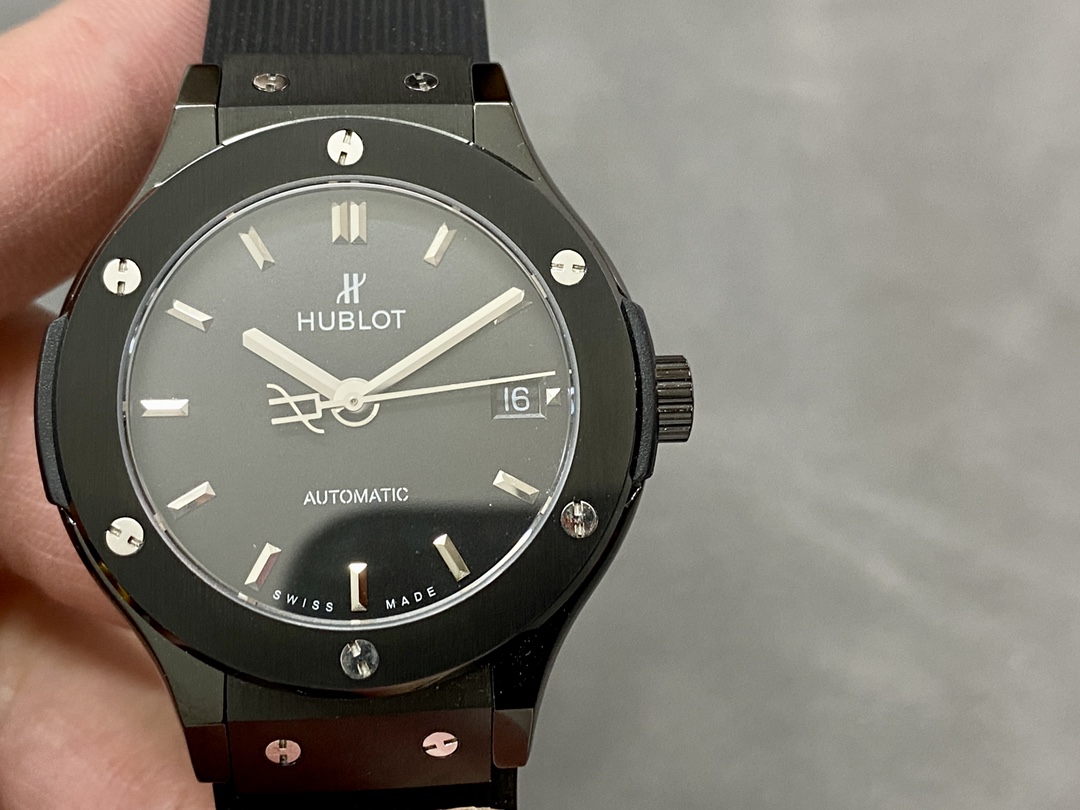 【Super Clone】Hublot Classic Fusion 565.CM.1470.RX Lady 38 MM