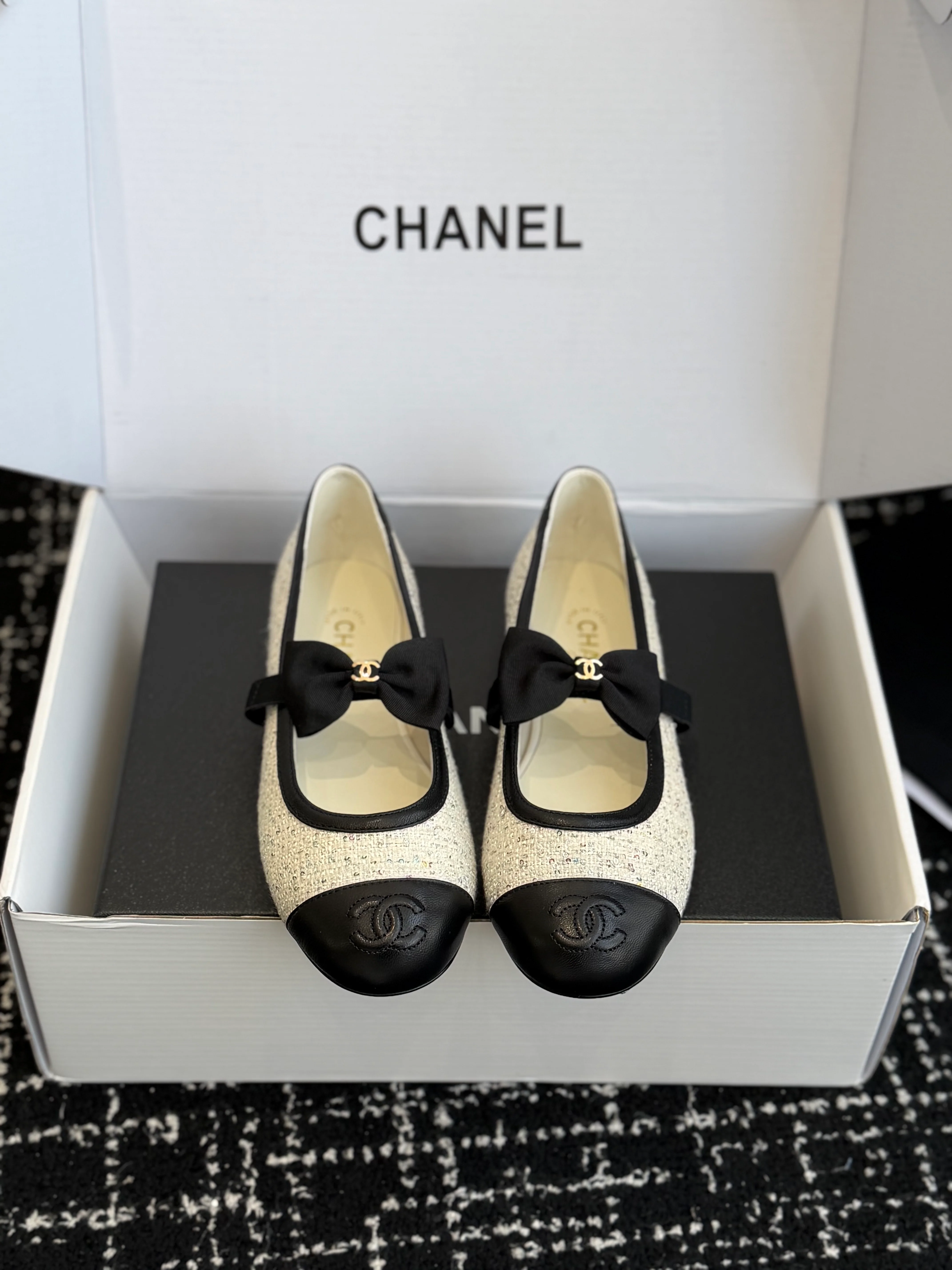 26NEW Spring/Summer runway Mary Jane shoes