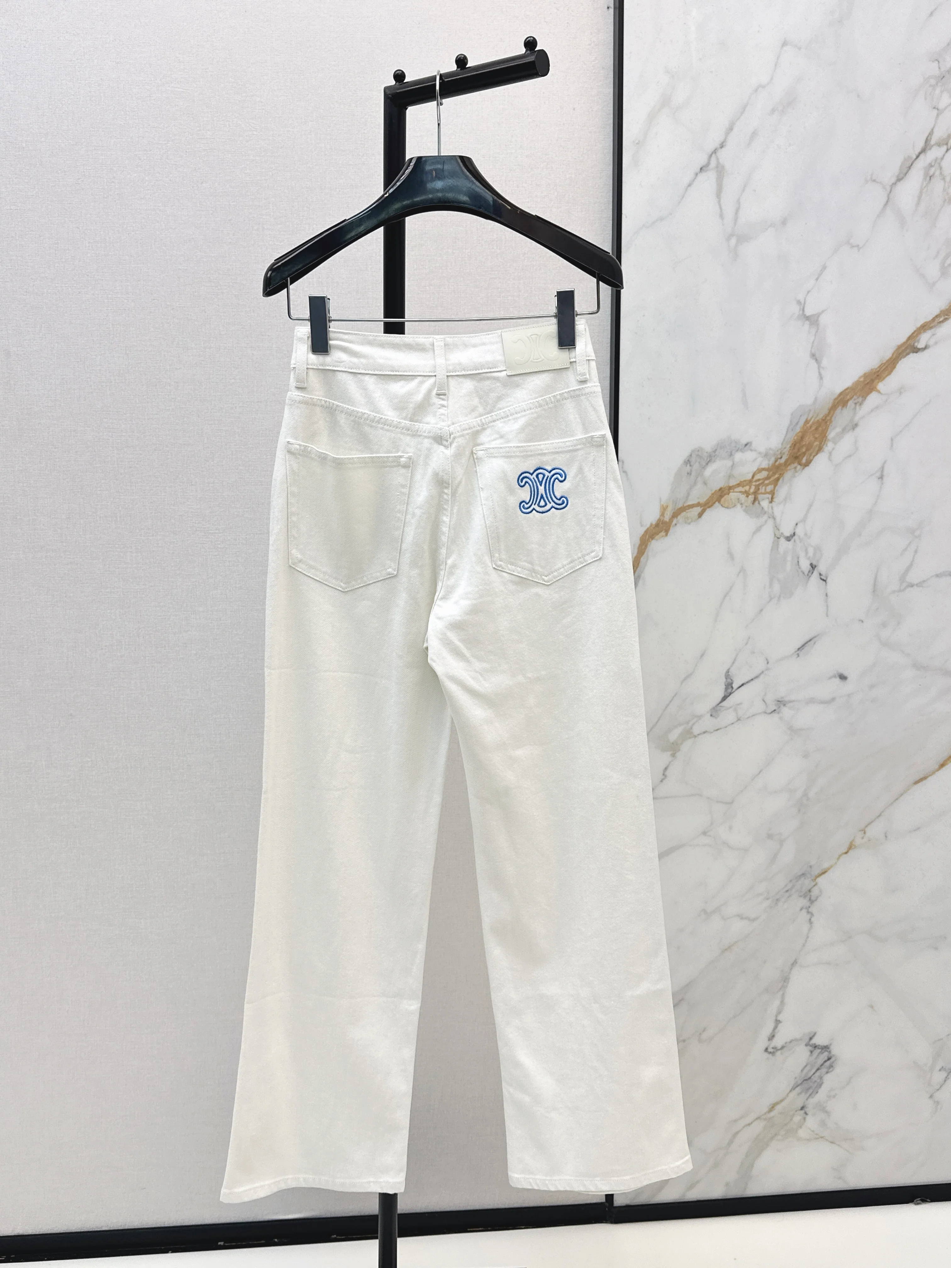 26SS New Straight-Leg Jeans