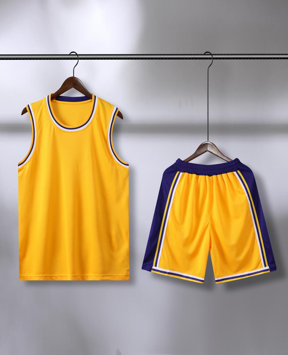 Lakers basketball yellow suit（Customizable name and number）